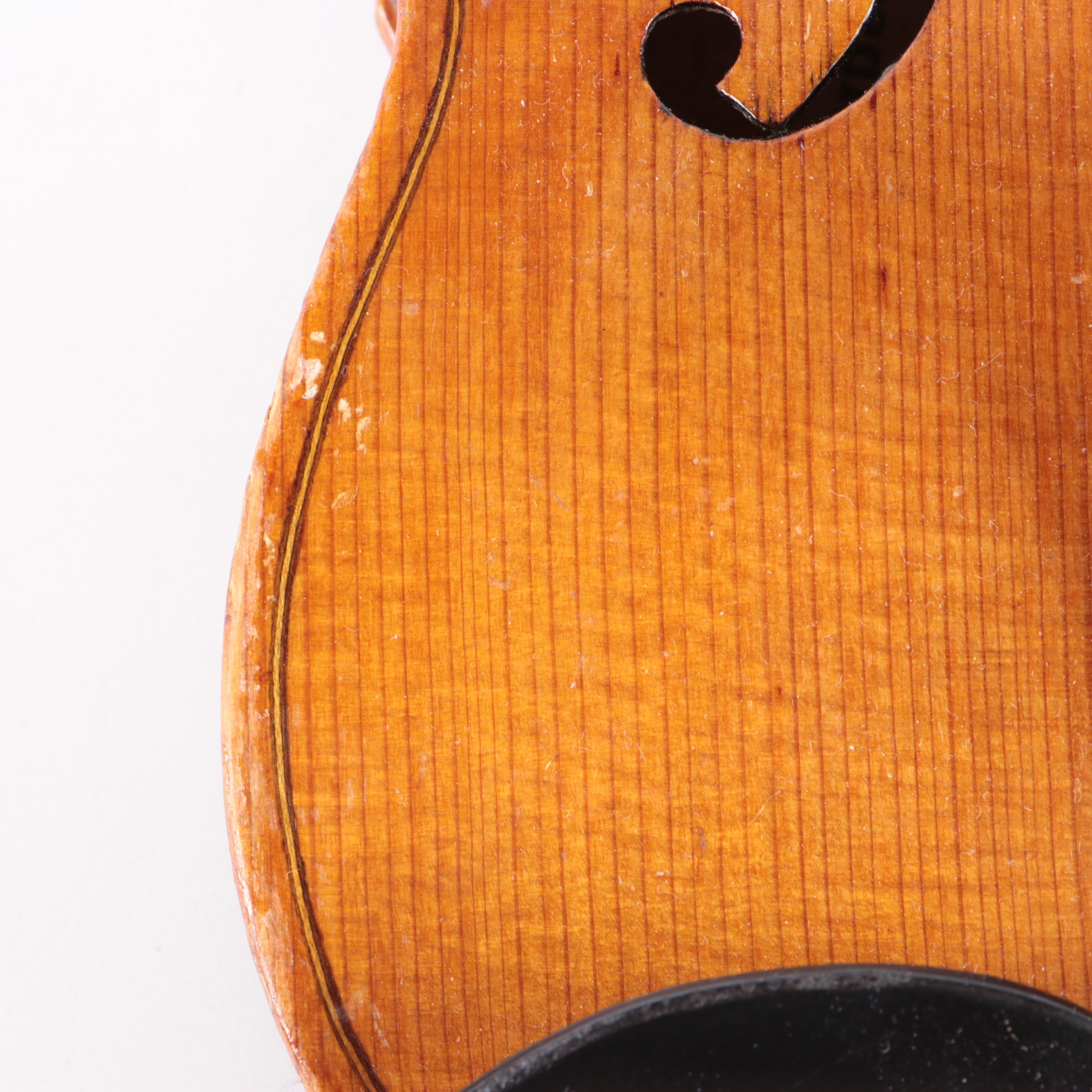 Antonius Stradivarius Cremonensis Copy Violin With Case and Bows