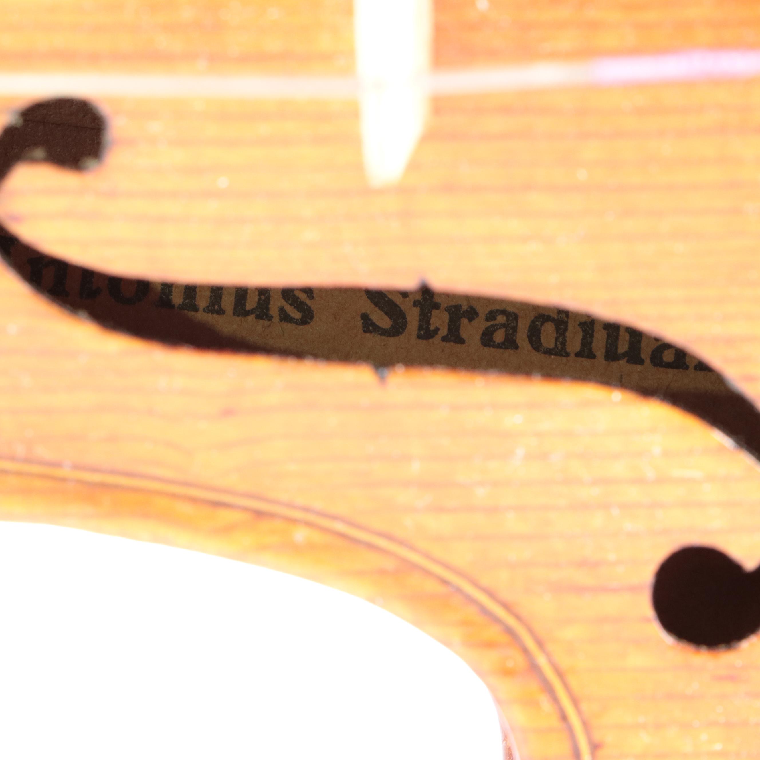 Antonius Stradivarius Cremonensis Copy Violin With Case and Bows