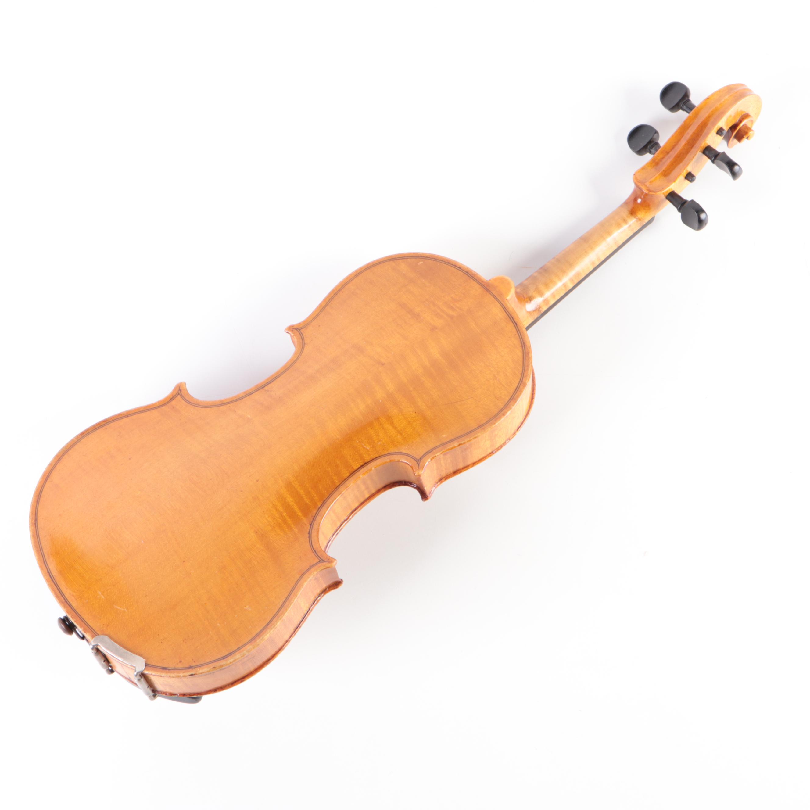 Antonius Stradivarius Cremonensis Copy Violin With Case and Bows