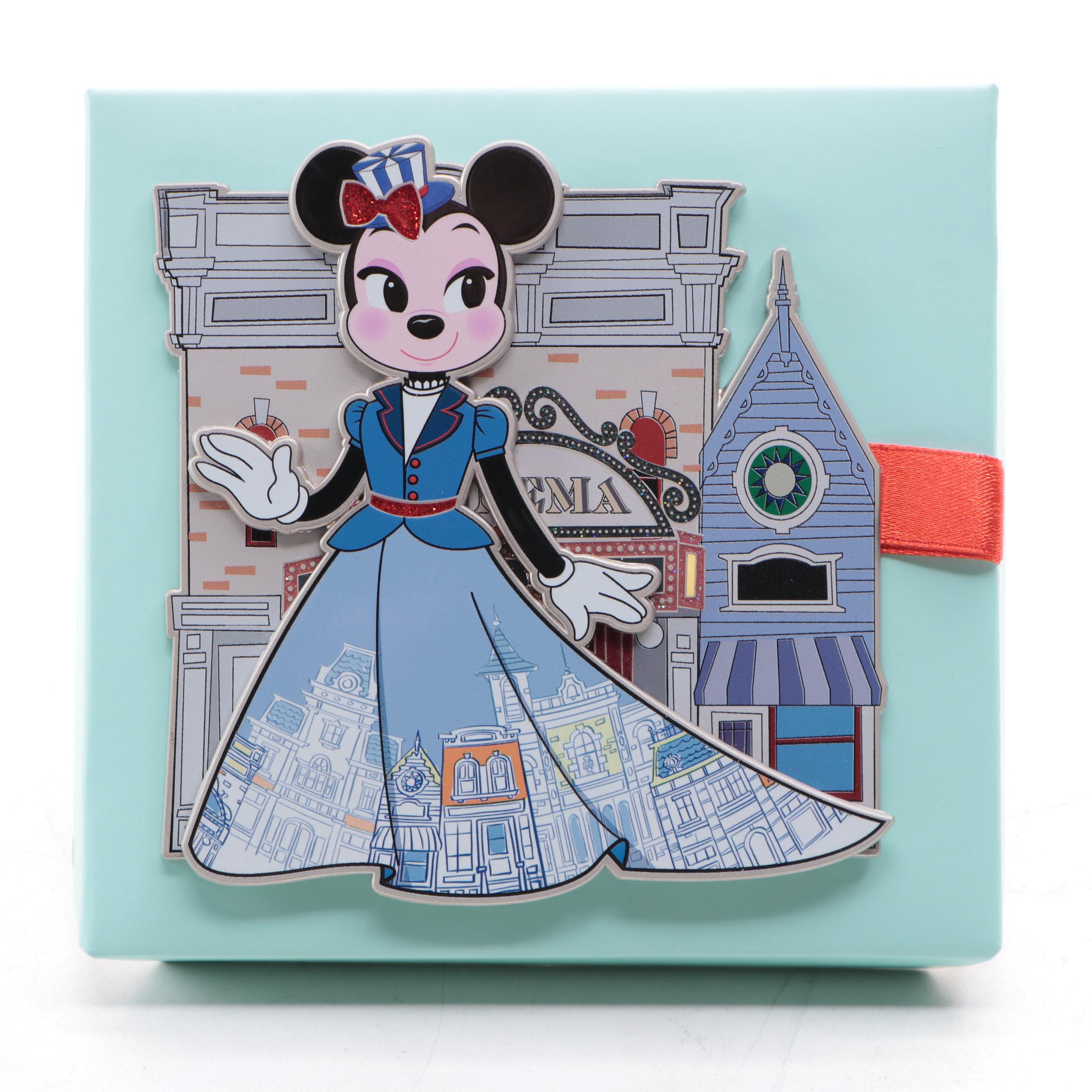 Disney Limited Edition "Minnie Mouse: The Main Attraction" Visa Rewards Pin
