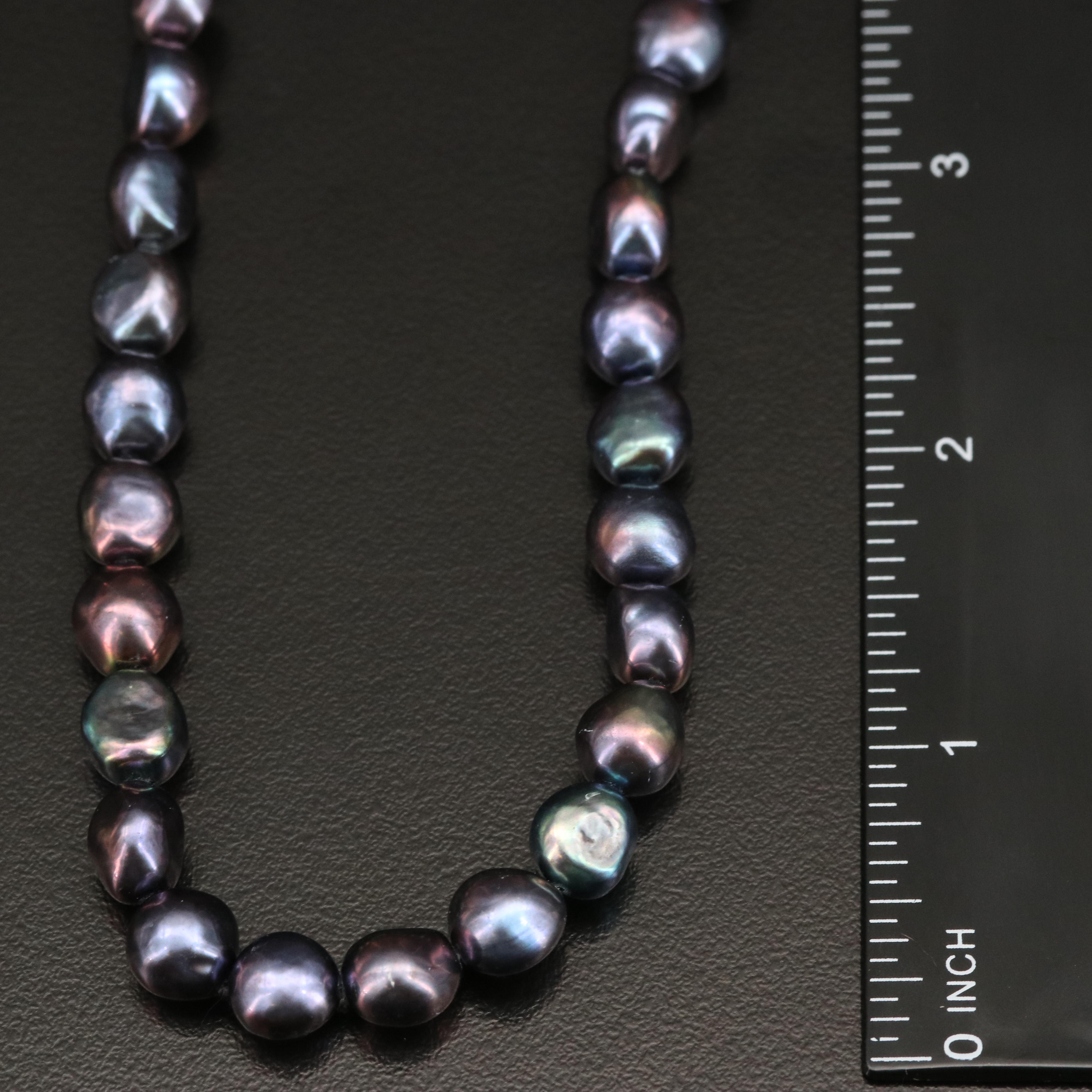 Rope Length Pearl Necklace