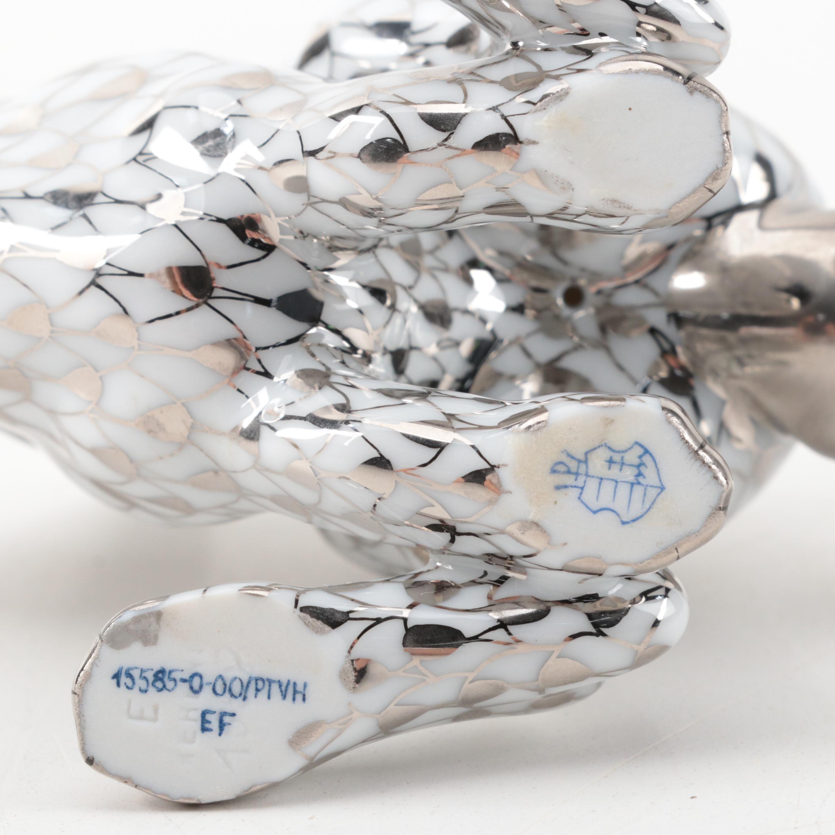 Herend Platinum Fishnet "Fleeing Rabbit" Porcelain Figurine