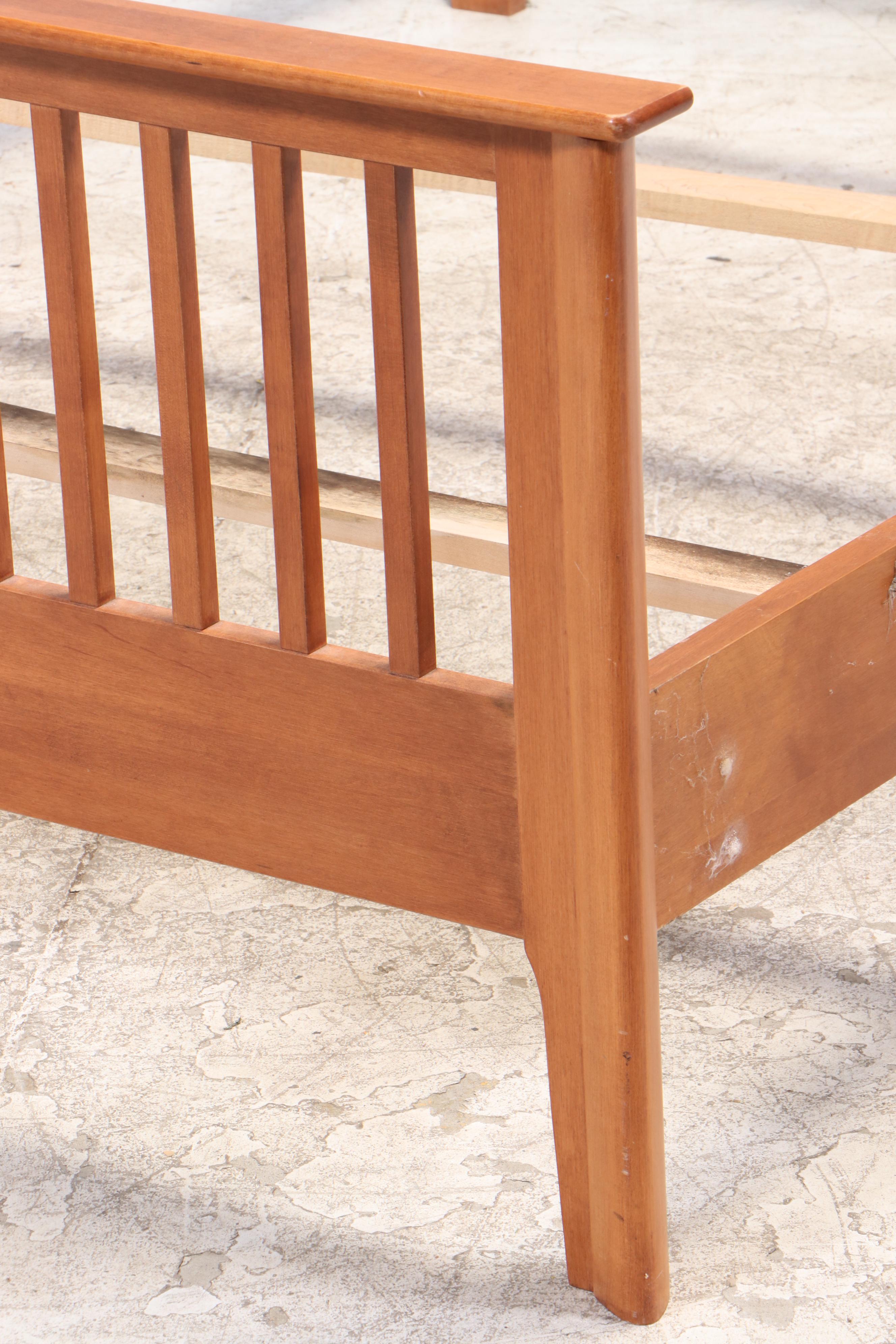 Mission Style Oak Queen Bed