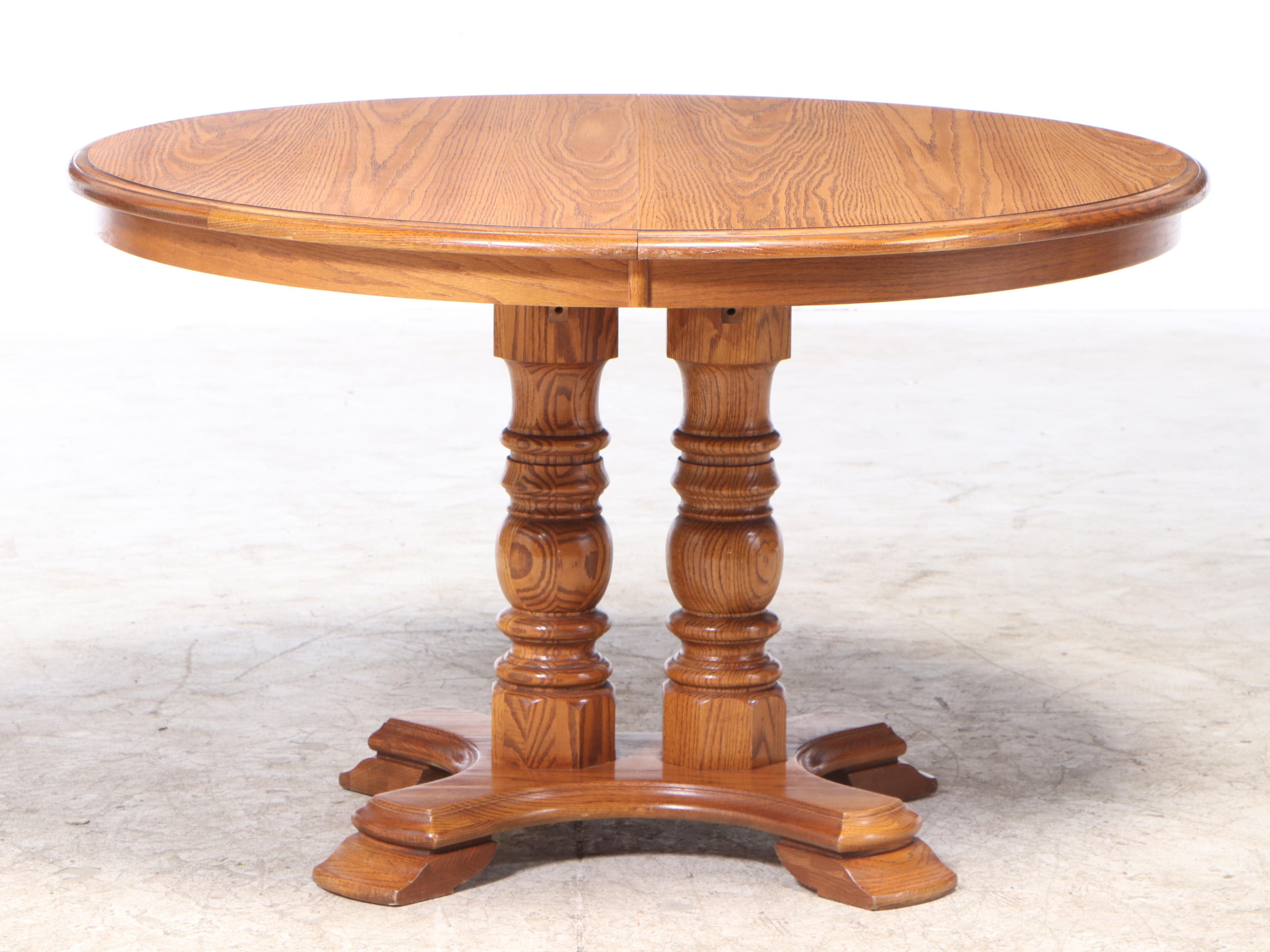 Cochrane "Hermitage House" Oak Double Pedestal Dining Table and Chairs