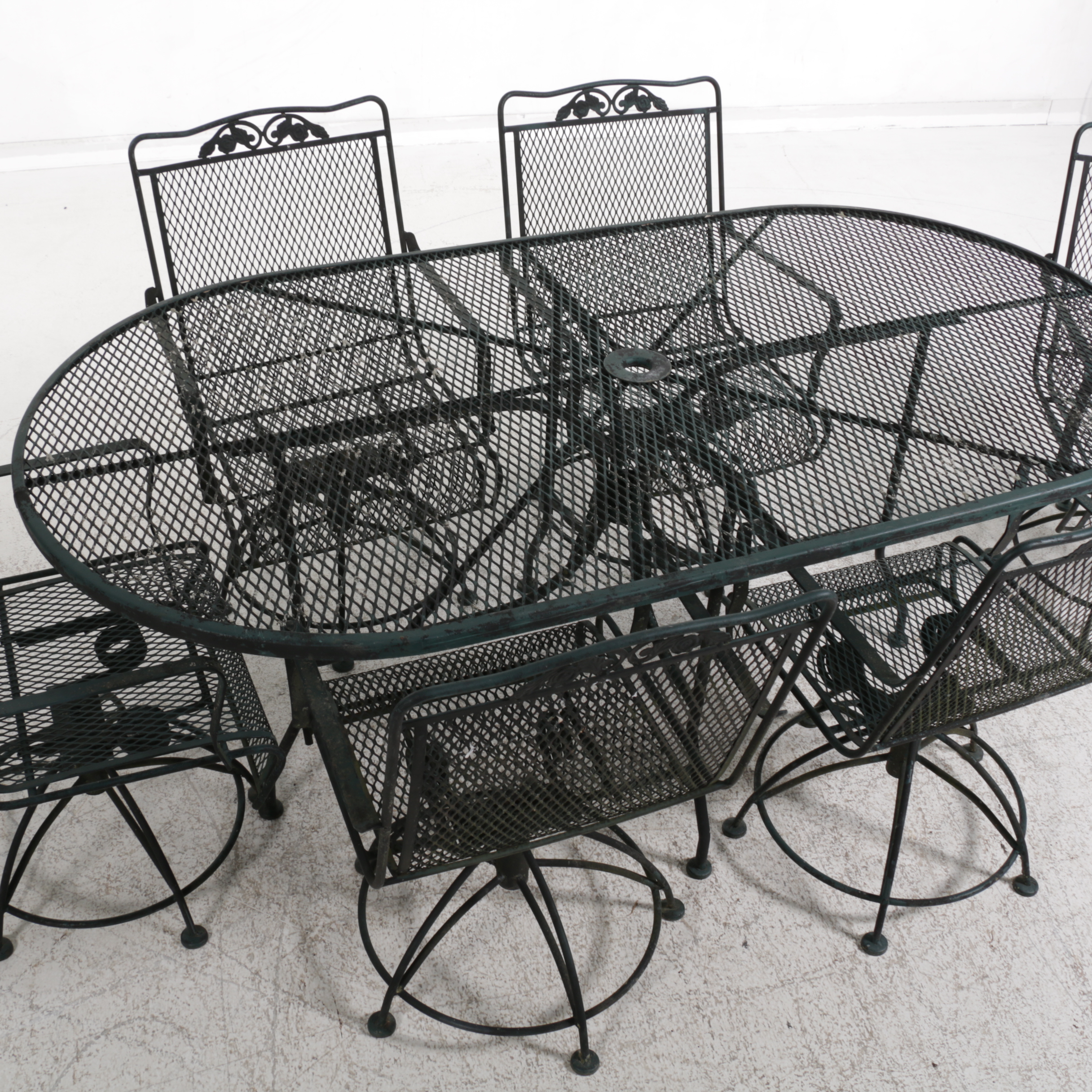Metal Mesh Patio Dining Table and Six Swivel Chairs, Late 20th Century
