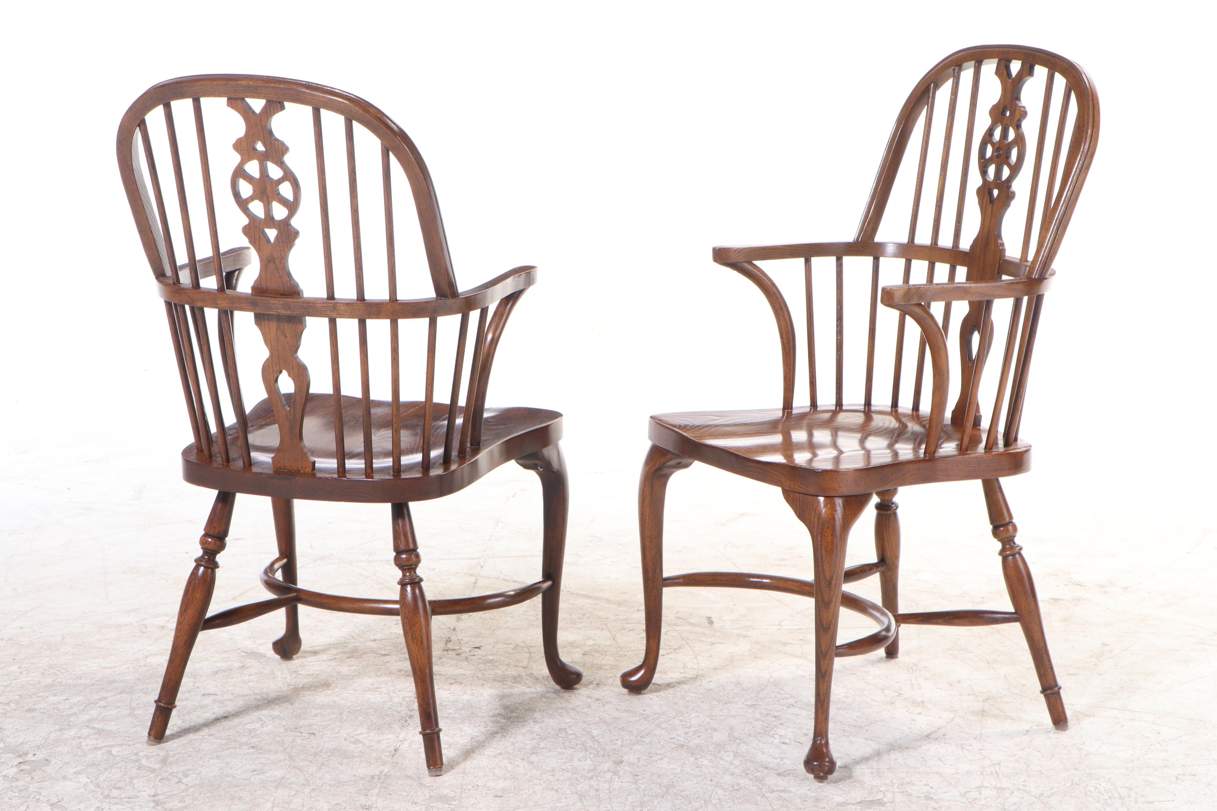 Six Baker Furniture Oak Wheel-Back Windsor Dining Chairs, Late 20th Century
