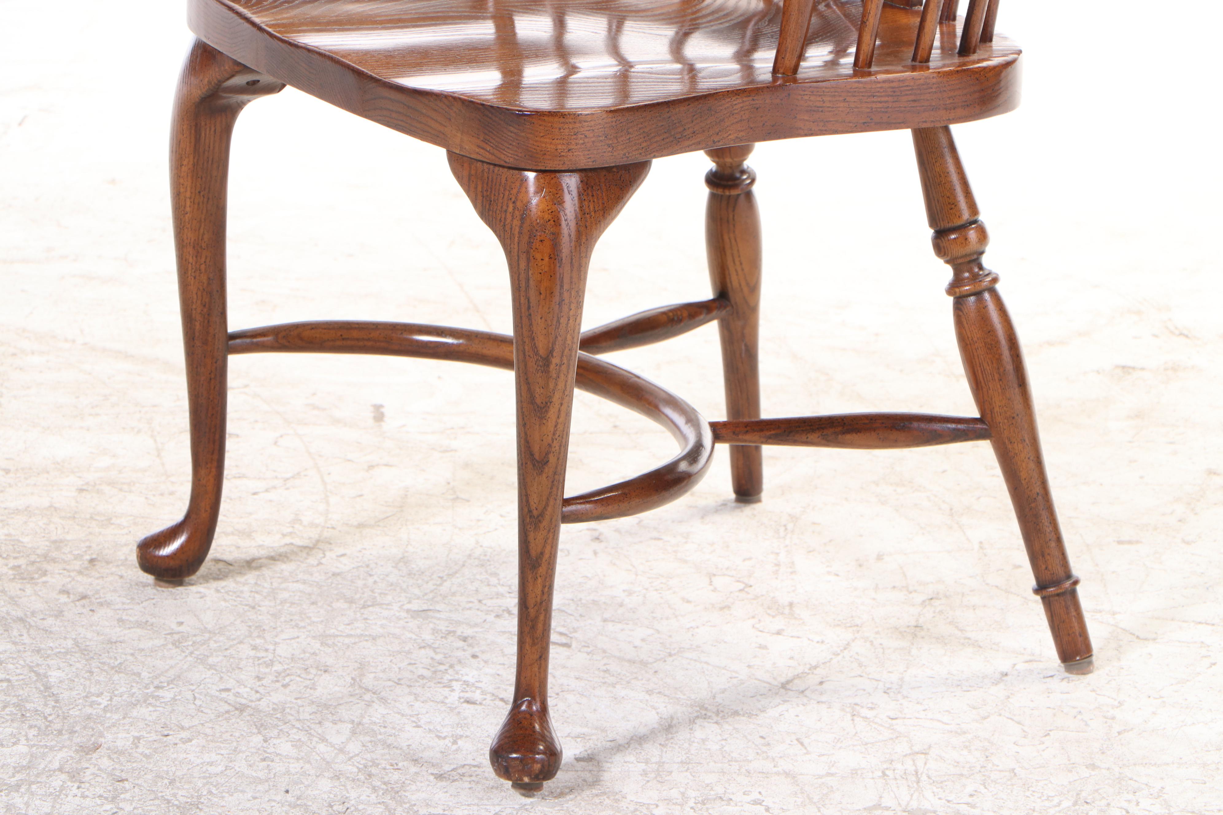 Six Baker Furniture Oak Wheel-Back Windsor Dining Chairs, Late 20th Century