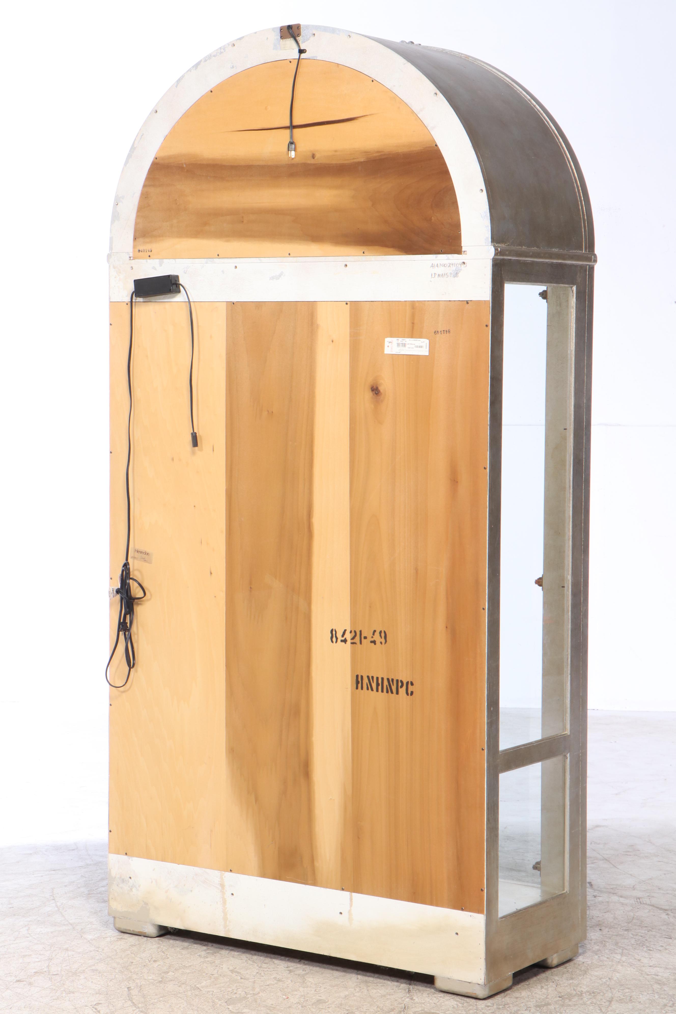 Henredon Arched Display Cabinet in Silver Finish