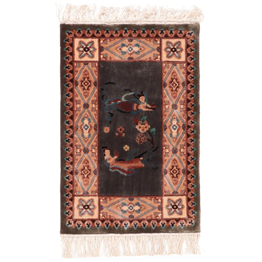 2'1 x 3'4 Hand-Knotted and Carved Chinese Peking Accent Rug