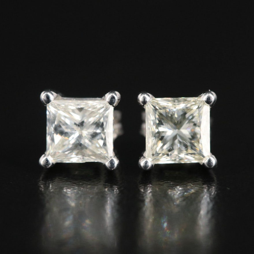 18K 1.36 CTW Diamond Stud Earrings with GIA Report