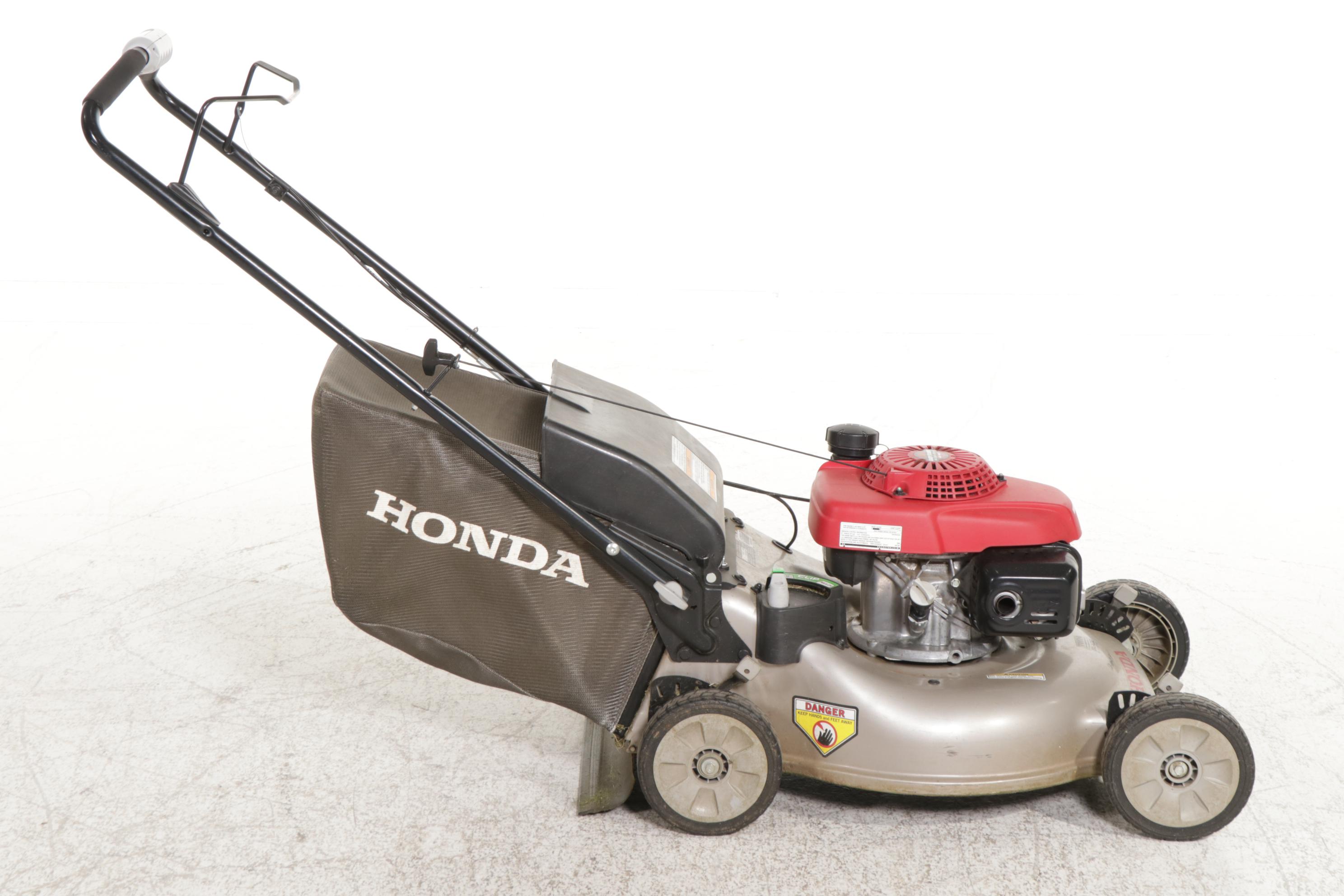 Honda Smart Drive Easy Start Auto Choke System Twin Blade 3-in-1 Push Lawn Mower