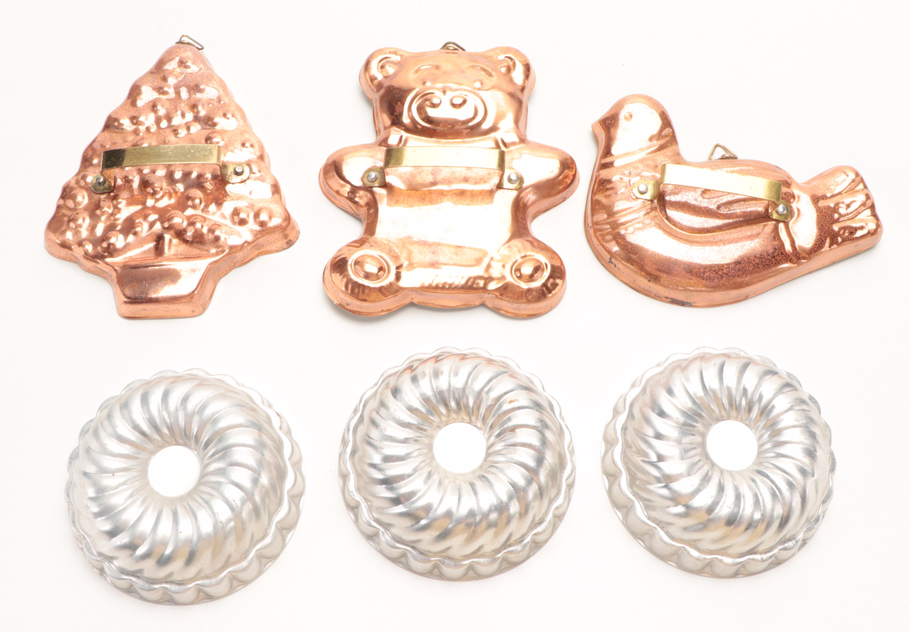 Hull Ceramic Cookie Tray with Cookie Cutters and Bakeware and Other Tableware