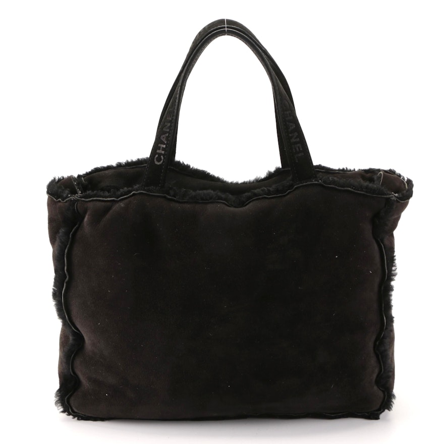 Chanel Tote Bag in Black Suede and Shearling Trim