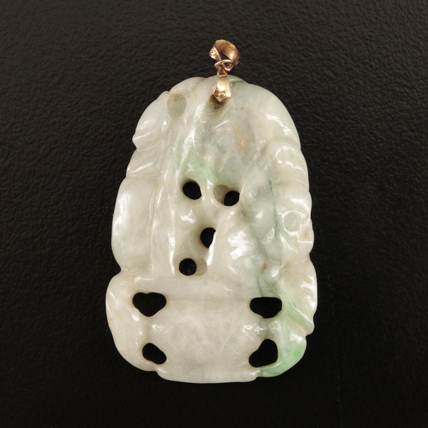 14K Carved Jadeite Pendant