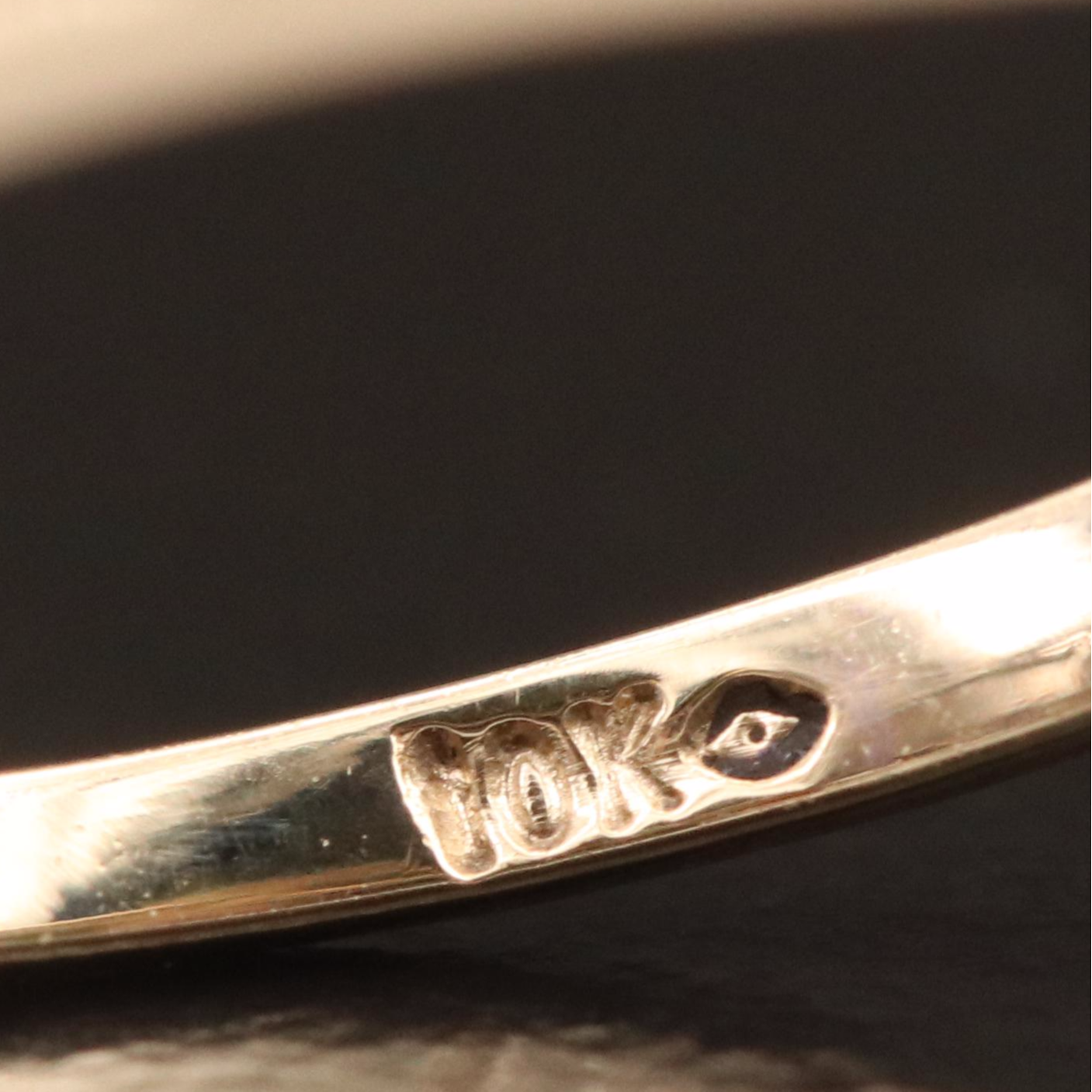 10K 0.90 CTW Diamond Bypass Ring