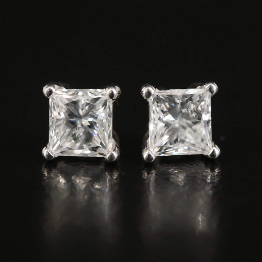 18K 0.97 CTW Diamond Stud Earrings
