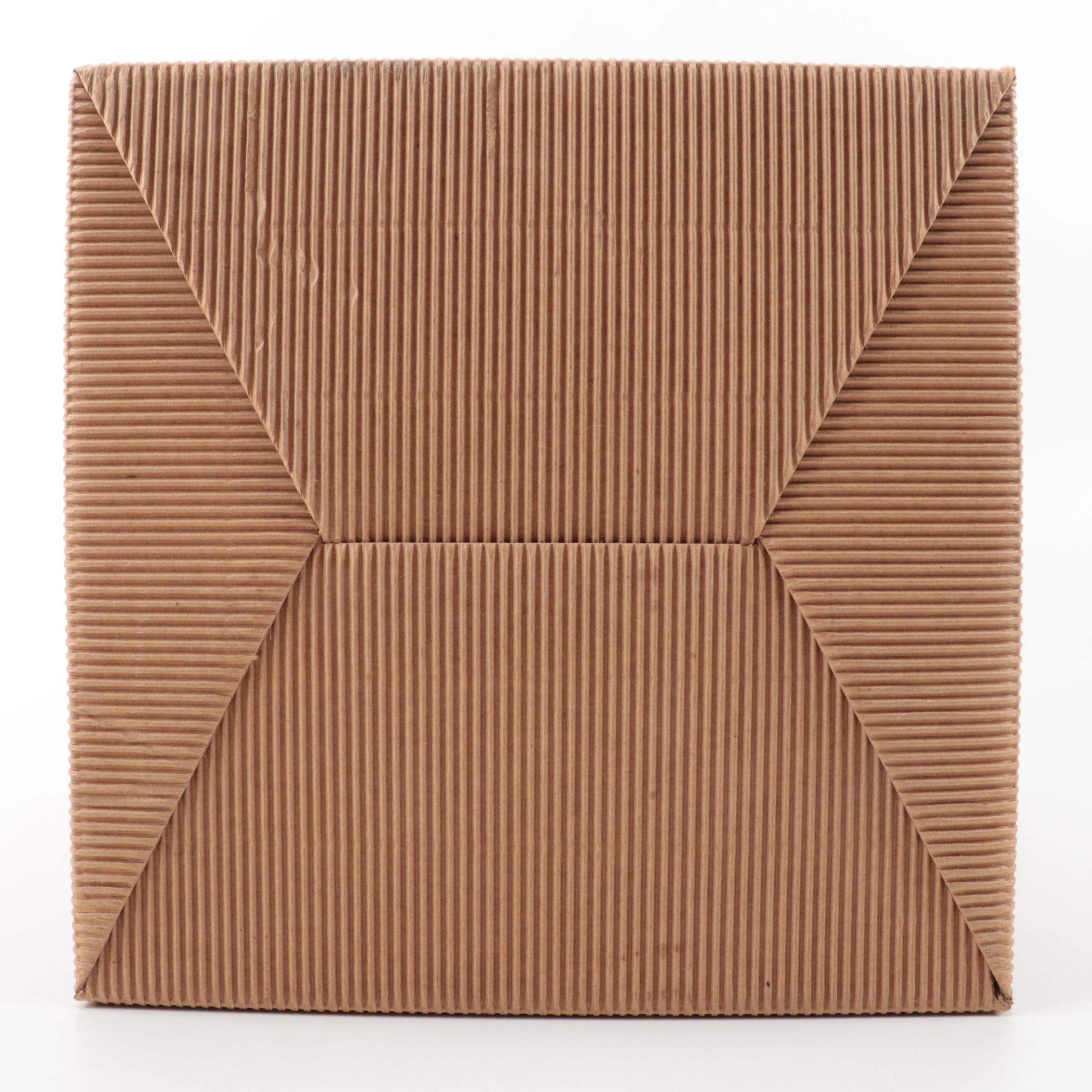 Grandeur Noel Collector's Edition Musical Animated Carousel