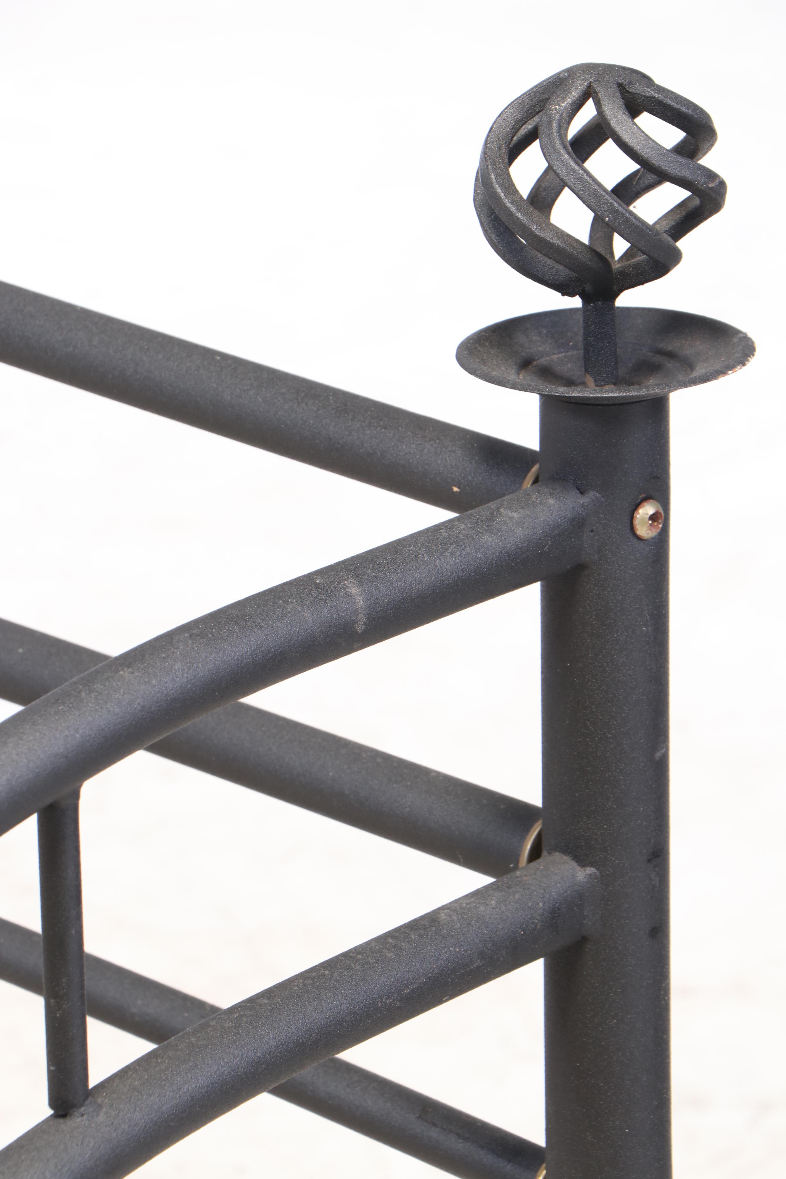 Black Metal Day Bed Frame