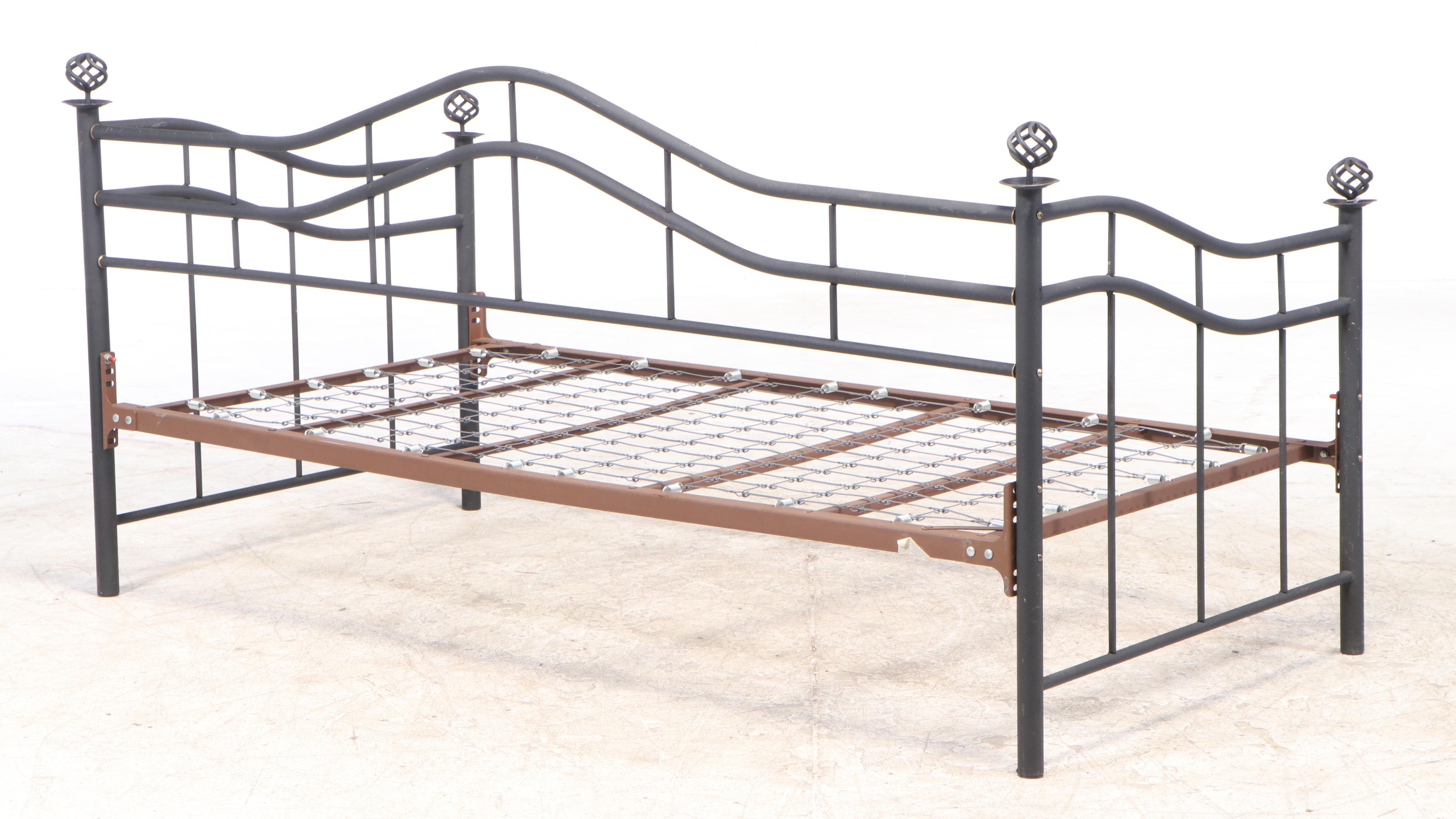 Black Metal Day Bed Frame