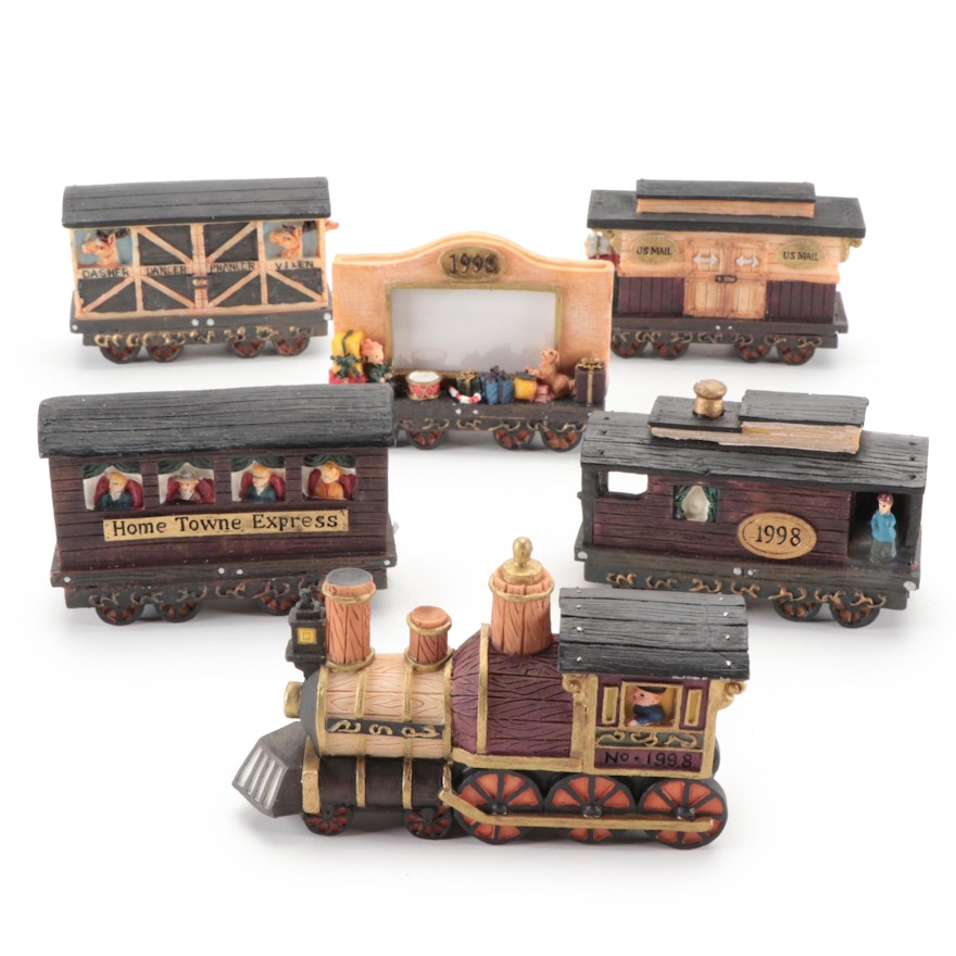 1998 Edition JC Penney Home Towne Express Toy Train Cars