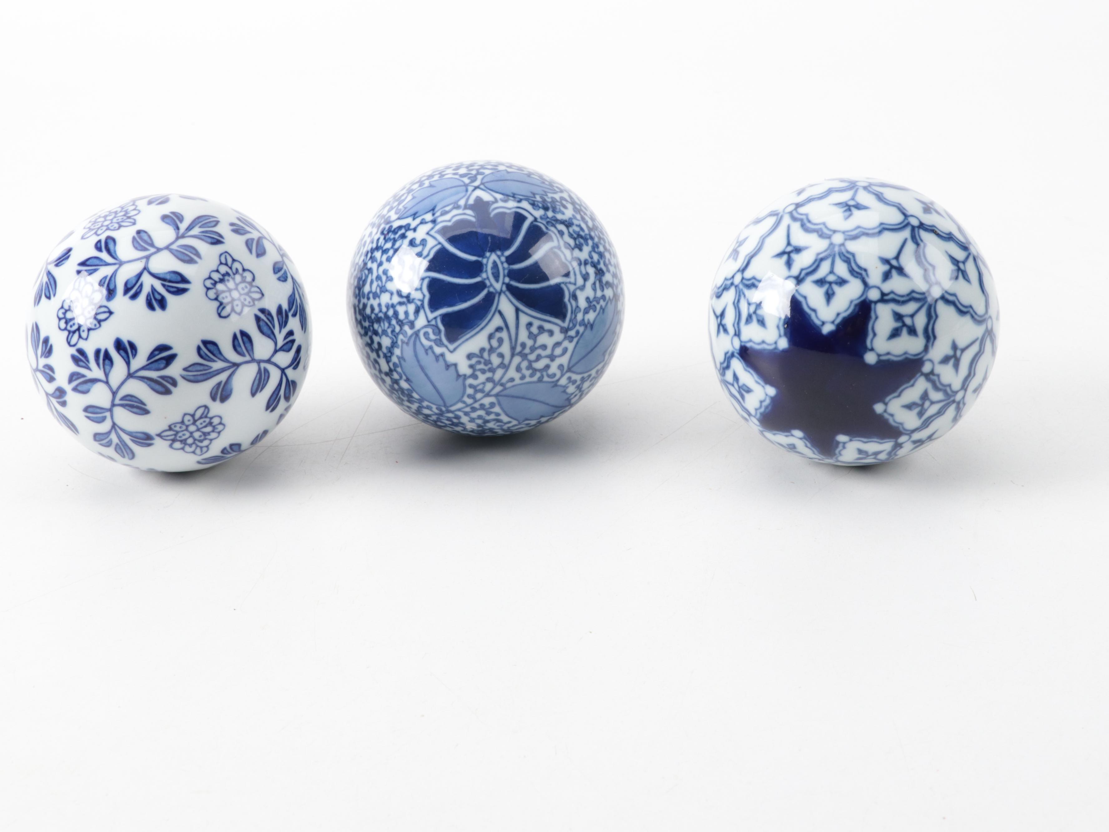 Delft Earthenware Box with Chinese Rice Serving Bowl and Porcelain Décor