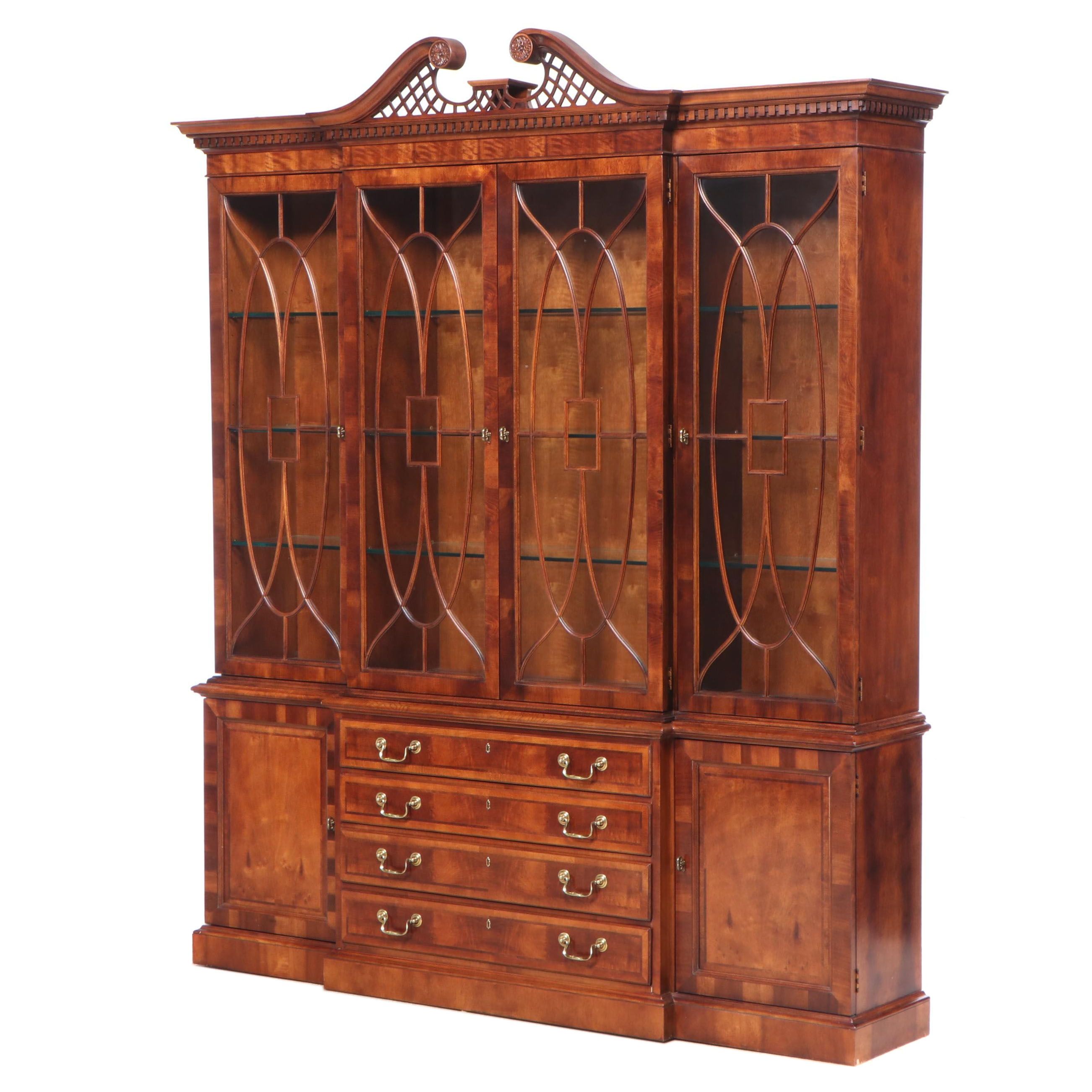 Henredon George III Style Mahogany and Cross-Banded Breakfront China Cabinet