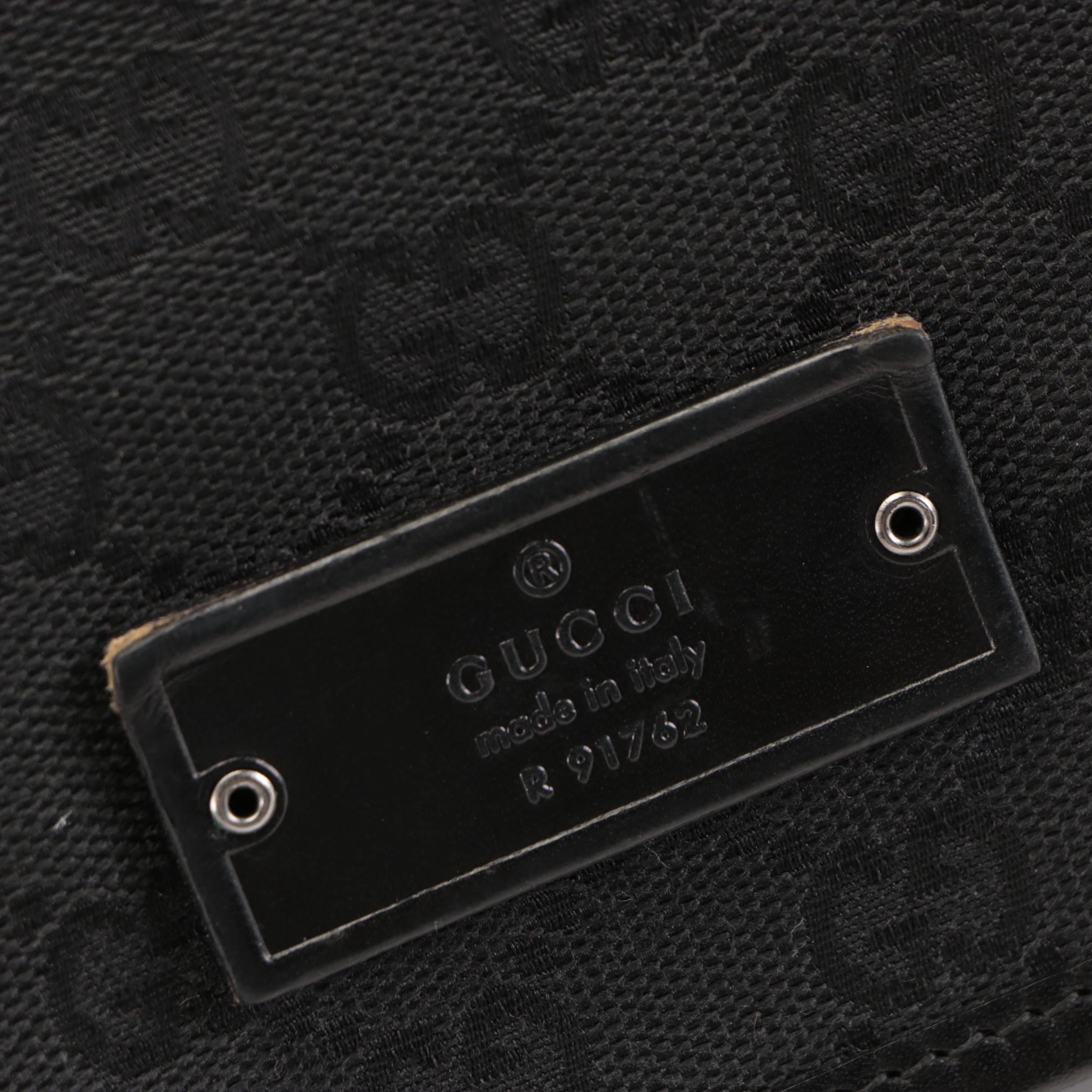 Gucci Flat Crossbody Bag in Black GG Canvas and Leather