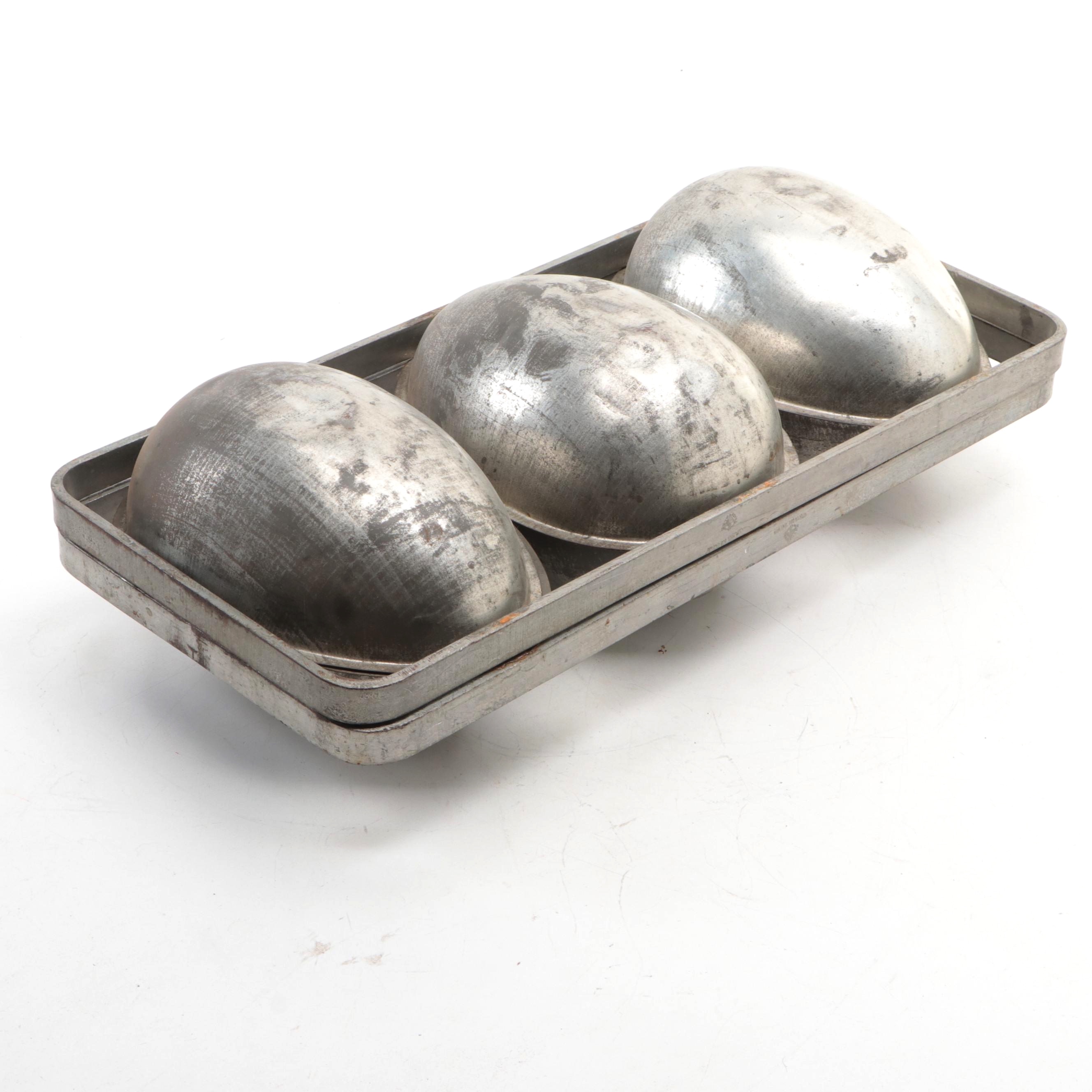 Eppelsheimer & Co. Metal Egg Chocolate Mold, Early to Mid 20th Century
