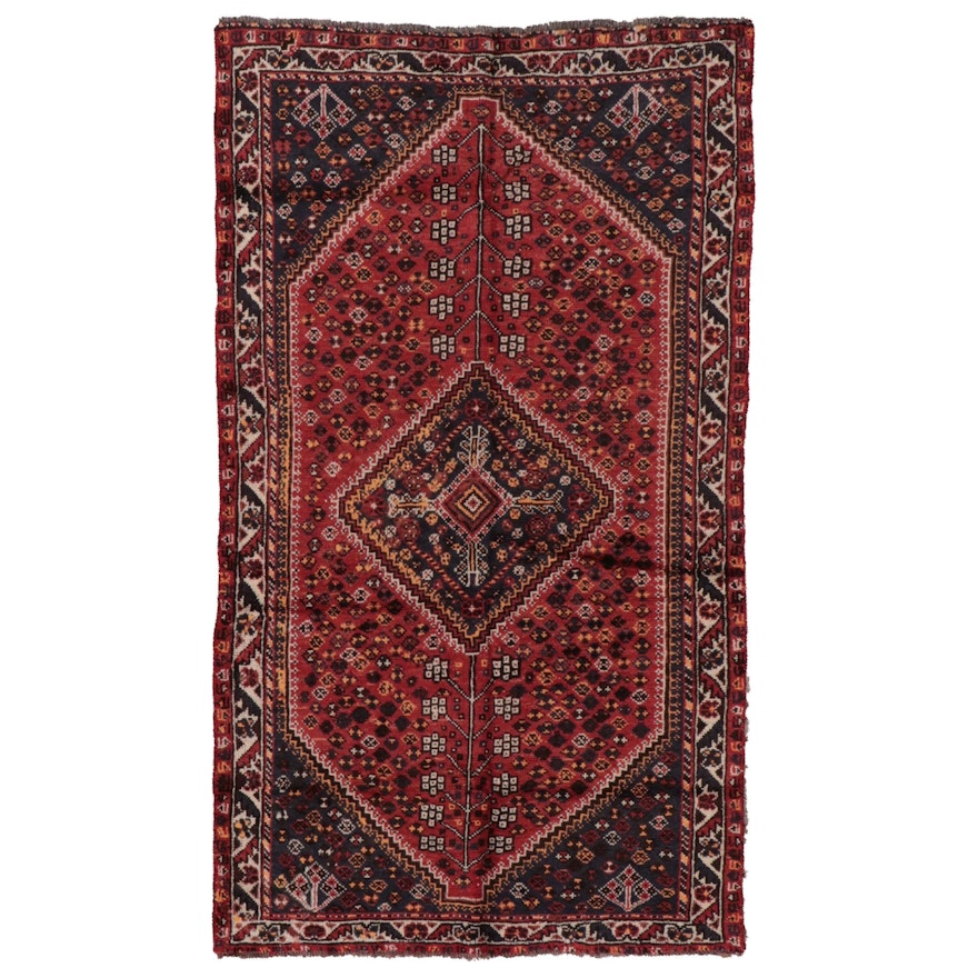 4'7 x 8' Hand-Knotted Persian Abadeh Area Rug