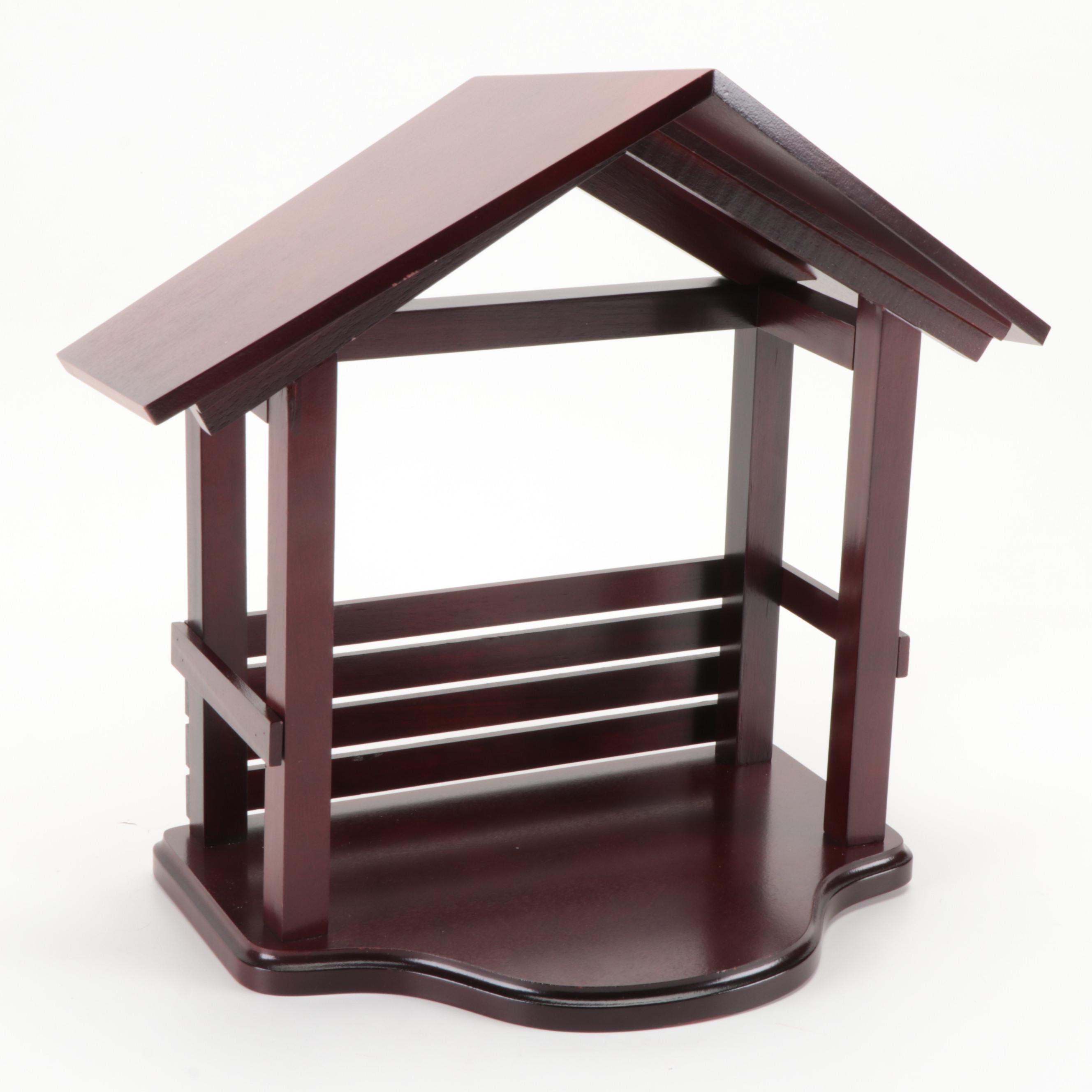 Lenox "The Renaissance Nativity" Porcelain Figurines with Wood Stable