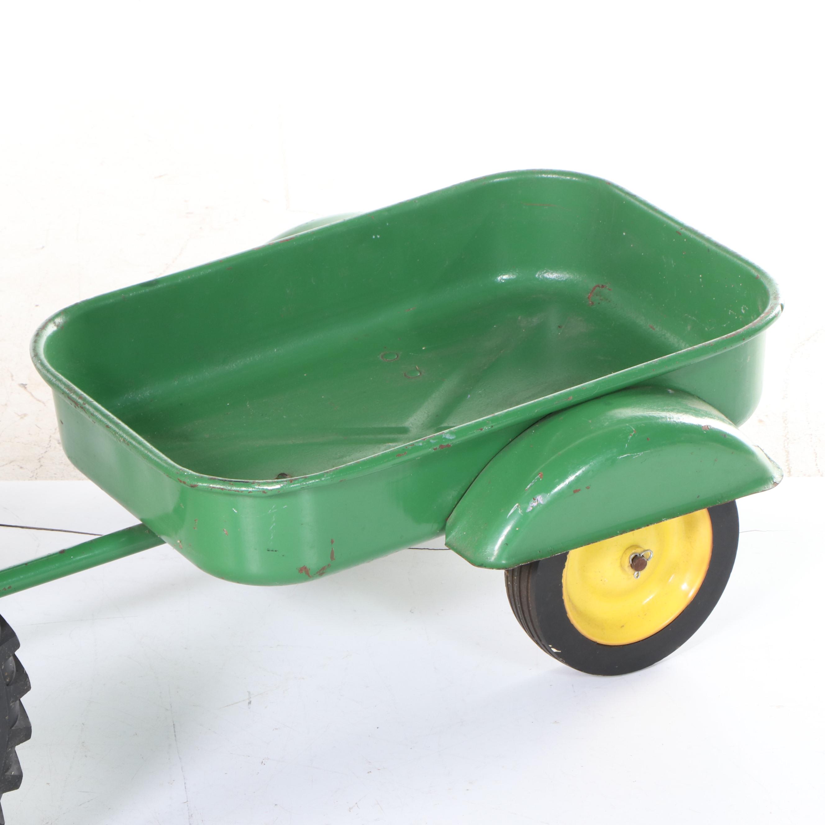 ERTL John Deere Pedal Tractor with Wagon