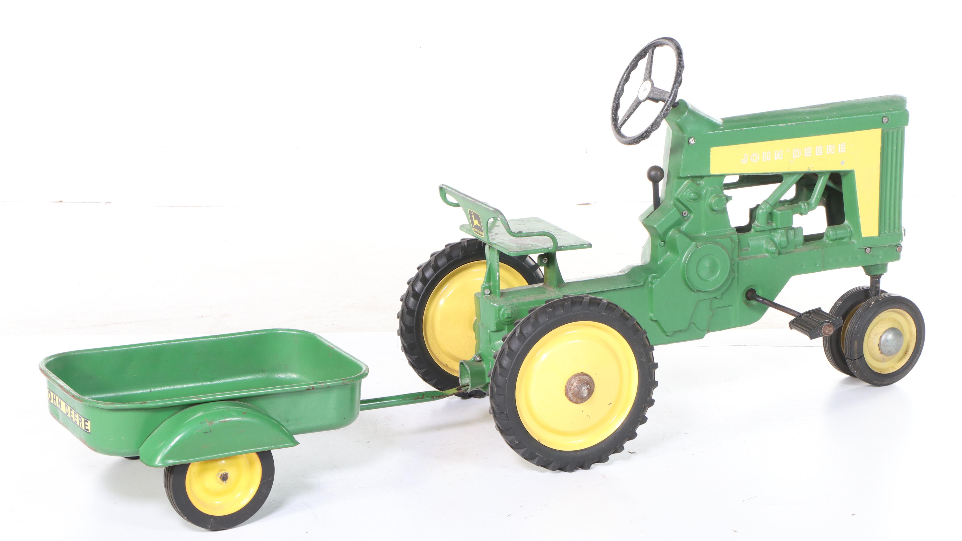 ERTL John Deere Pedal Tractor with Wagon