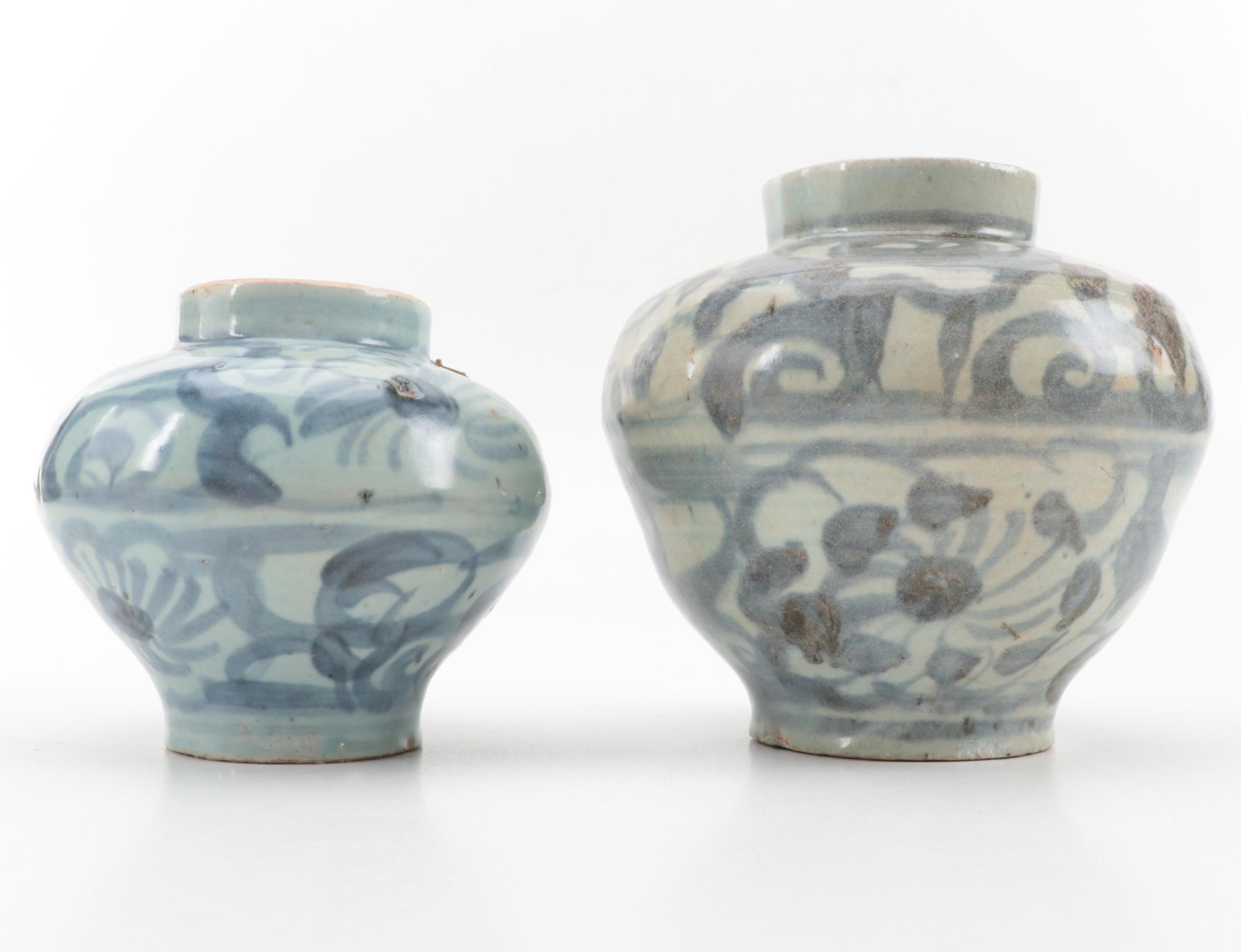 Chinese Swatow Zhangzhou Ware Porcelain Jarlets, Antique