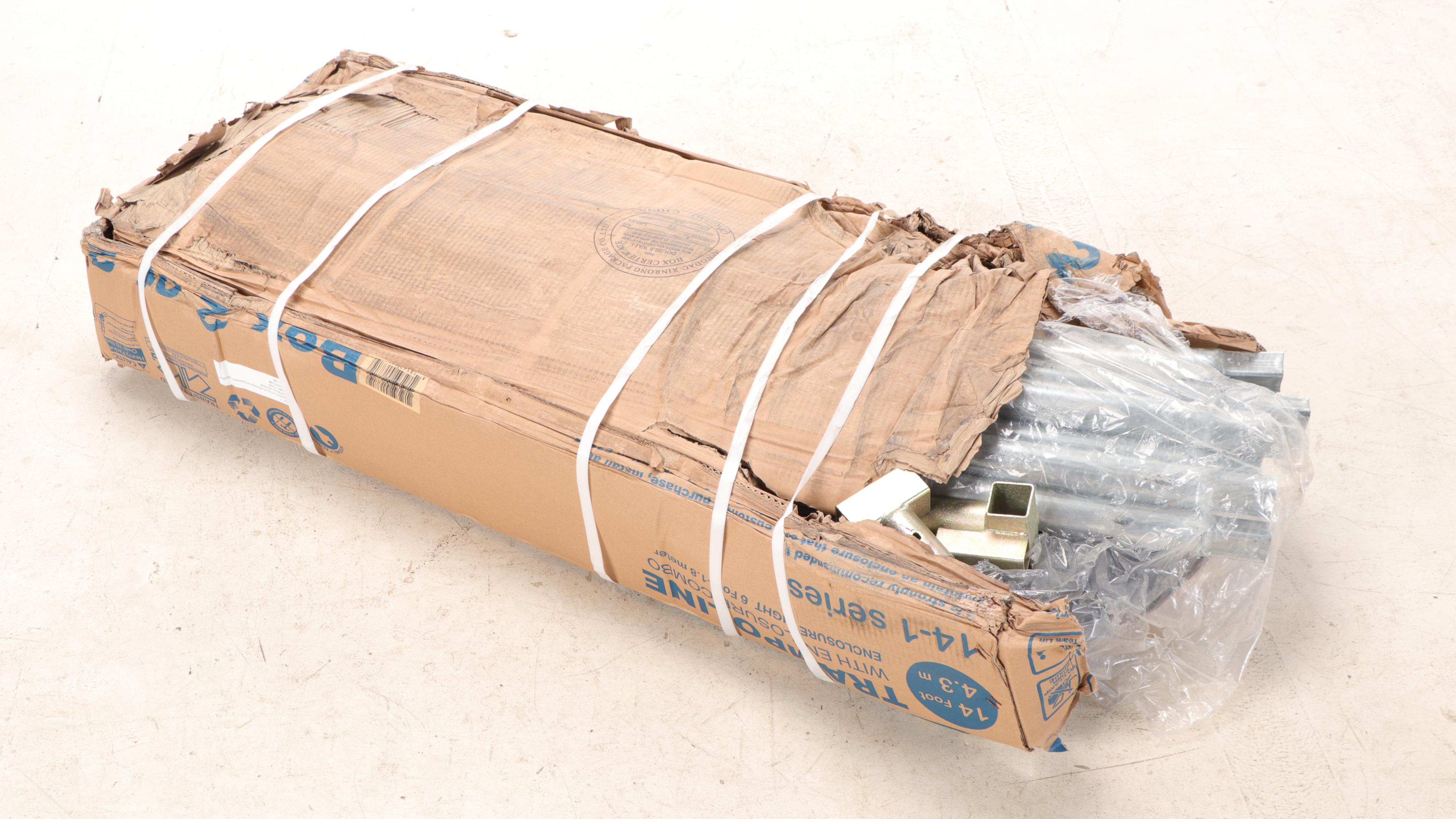 DRT Skywalker 14" Round Trampoline With Enclosure