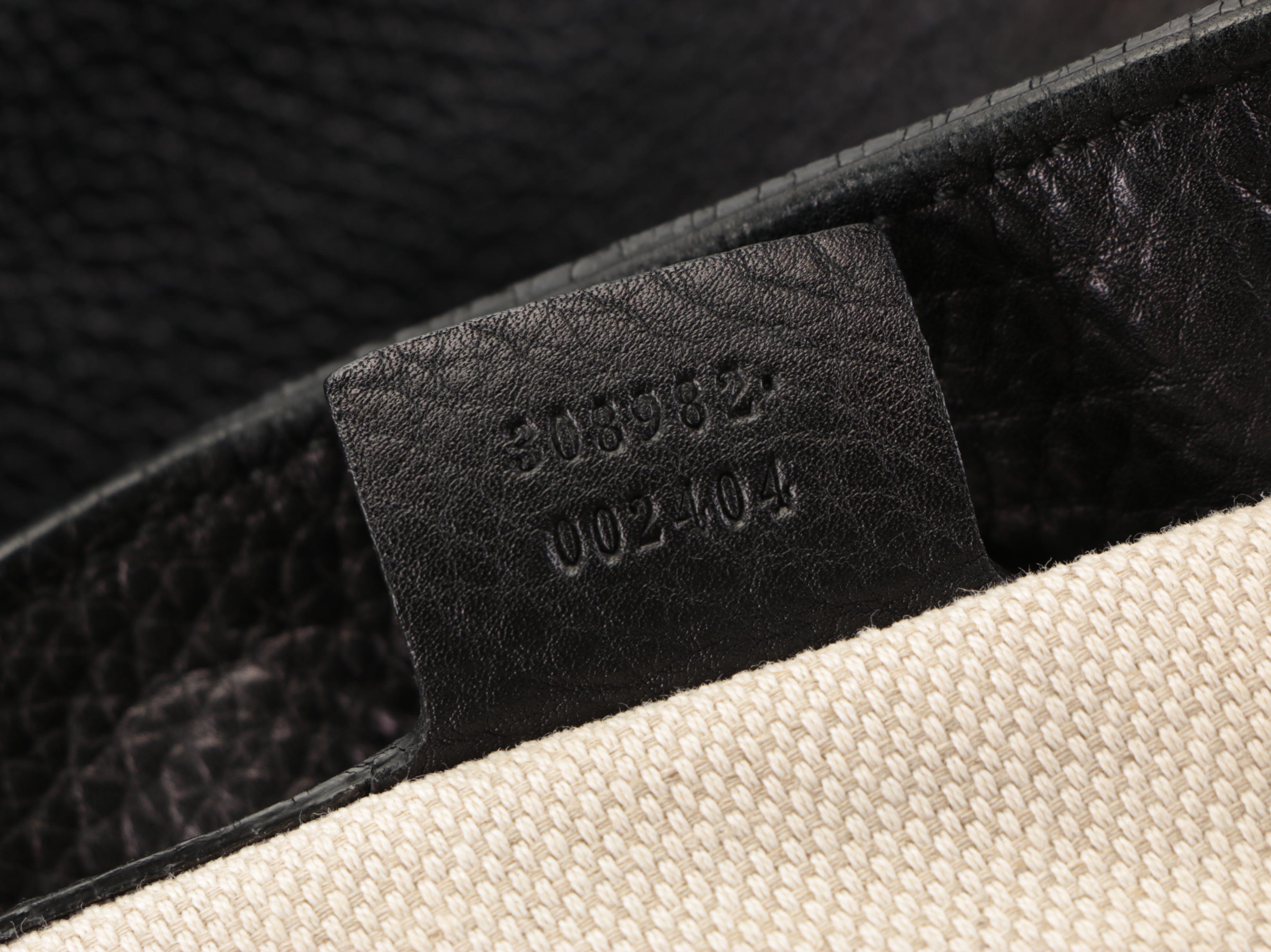 Gucci Soho Chain Strap Shoulder Bag in Black Grained Leather with Tassel