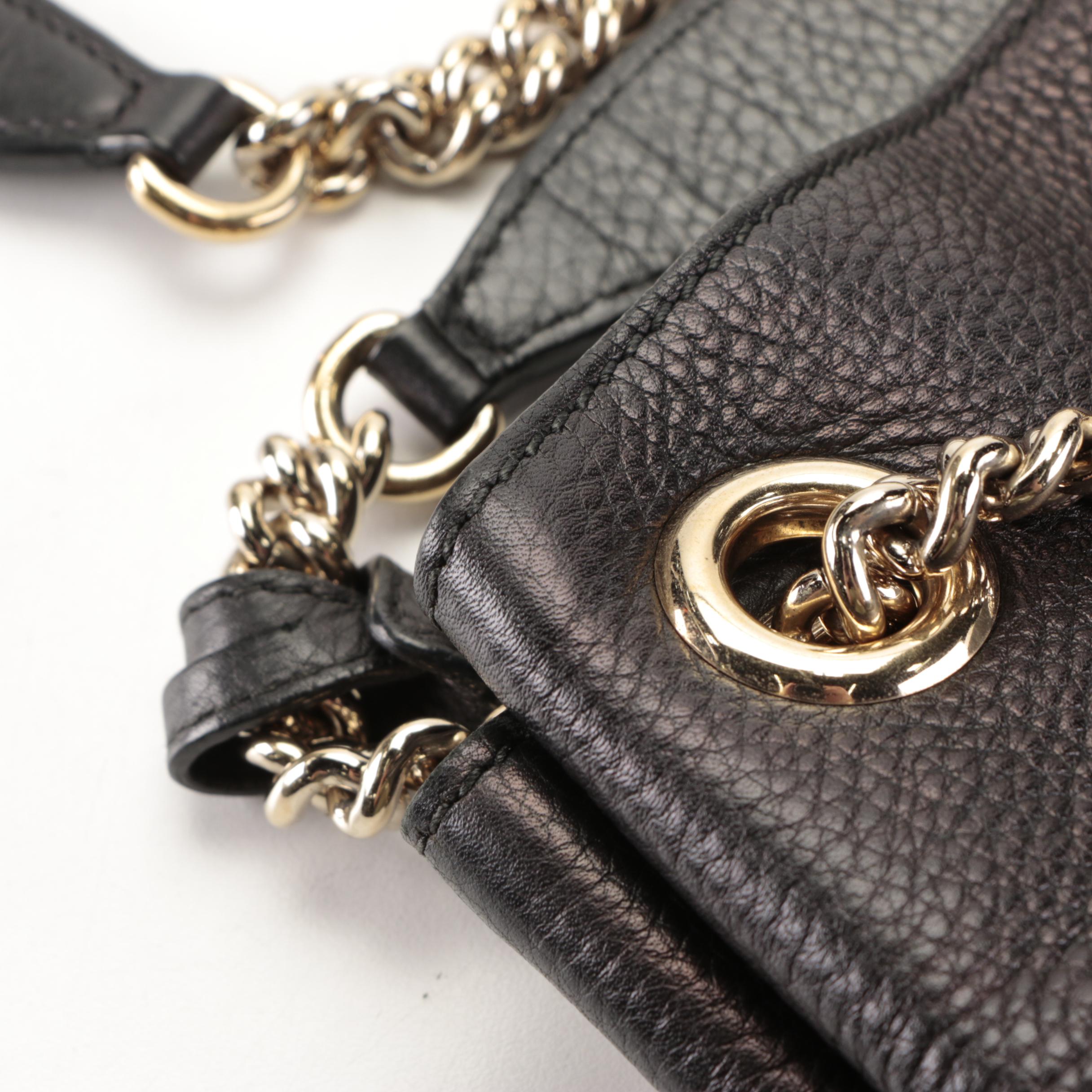 Gucci Soho Chain Strap Shoulder Bag in Black Grained Leather with Tassel