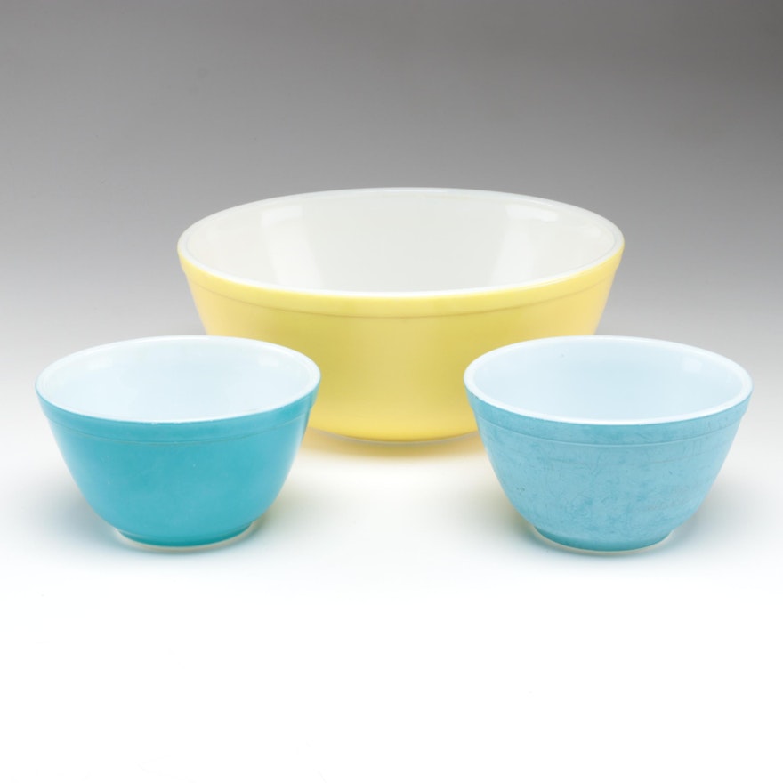 Pyrex Yellow and Blue "Primary Colors" Glass Mixing Bowls, Mid-20th Century