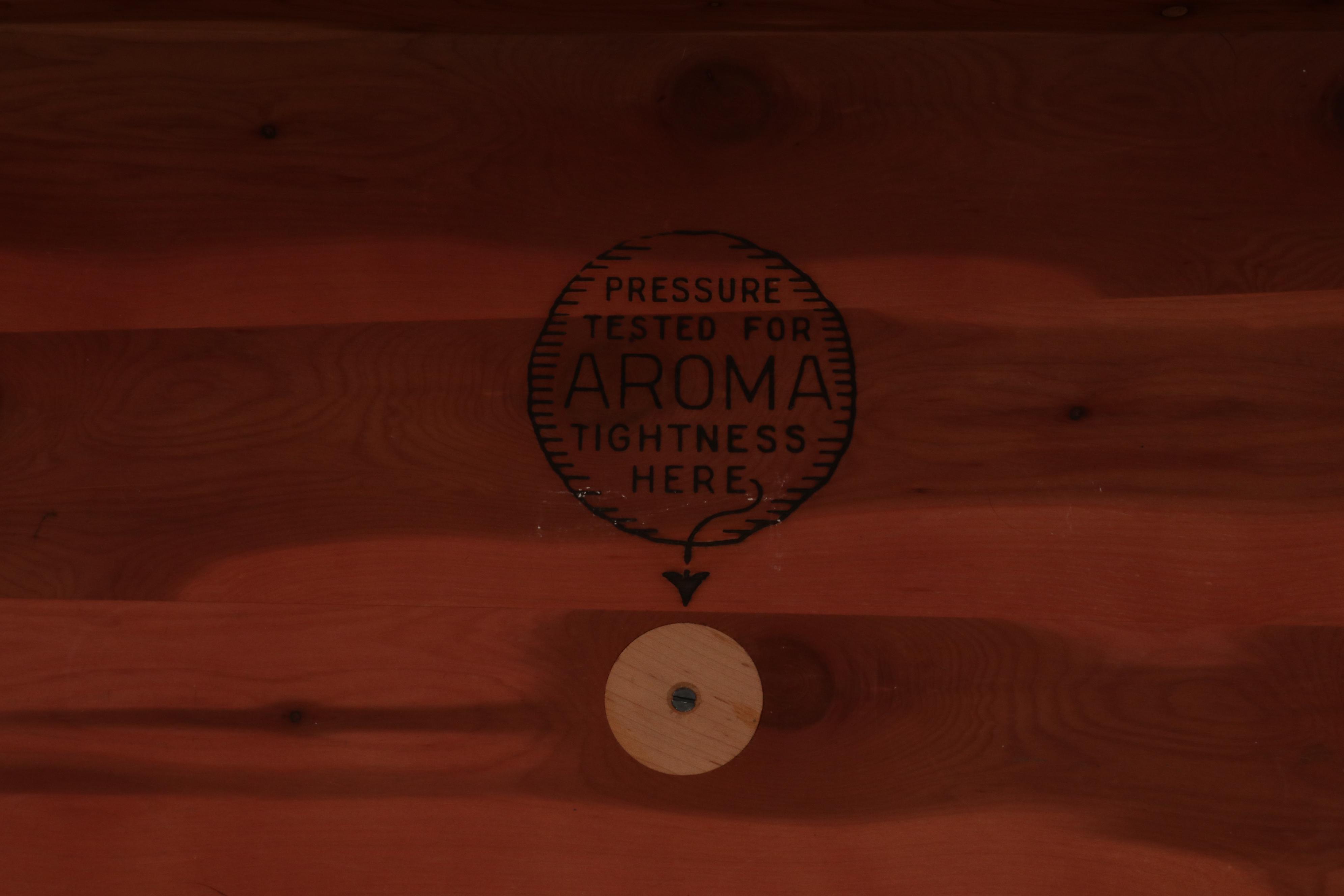 Lane "Aroma-Tite" Art Deco Mahogany-Veneered Cedar Blanket Chest