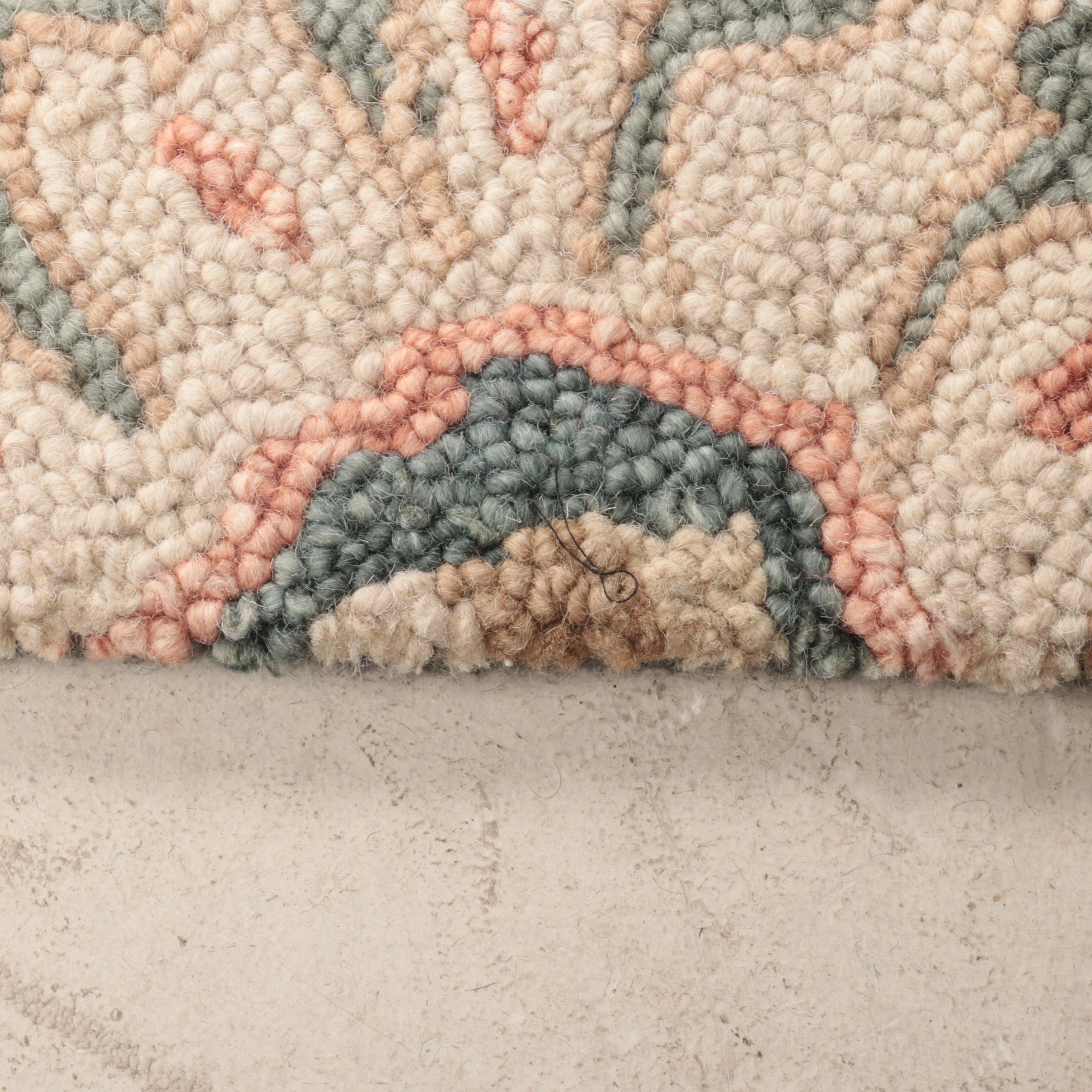 5'1 x 7' Hand-Tufted Jacobean Style Threshold Area Rug