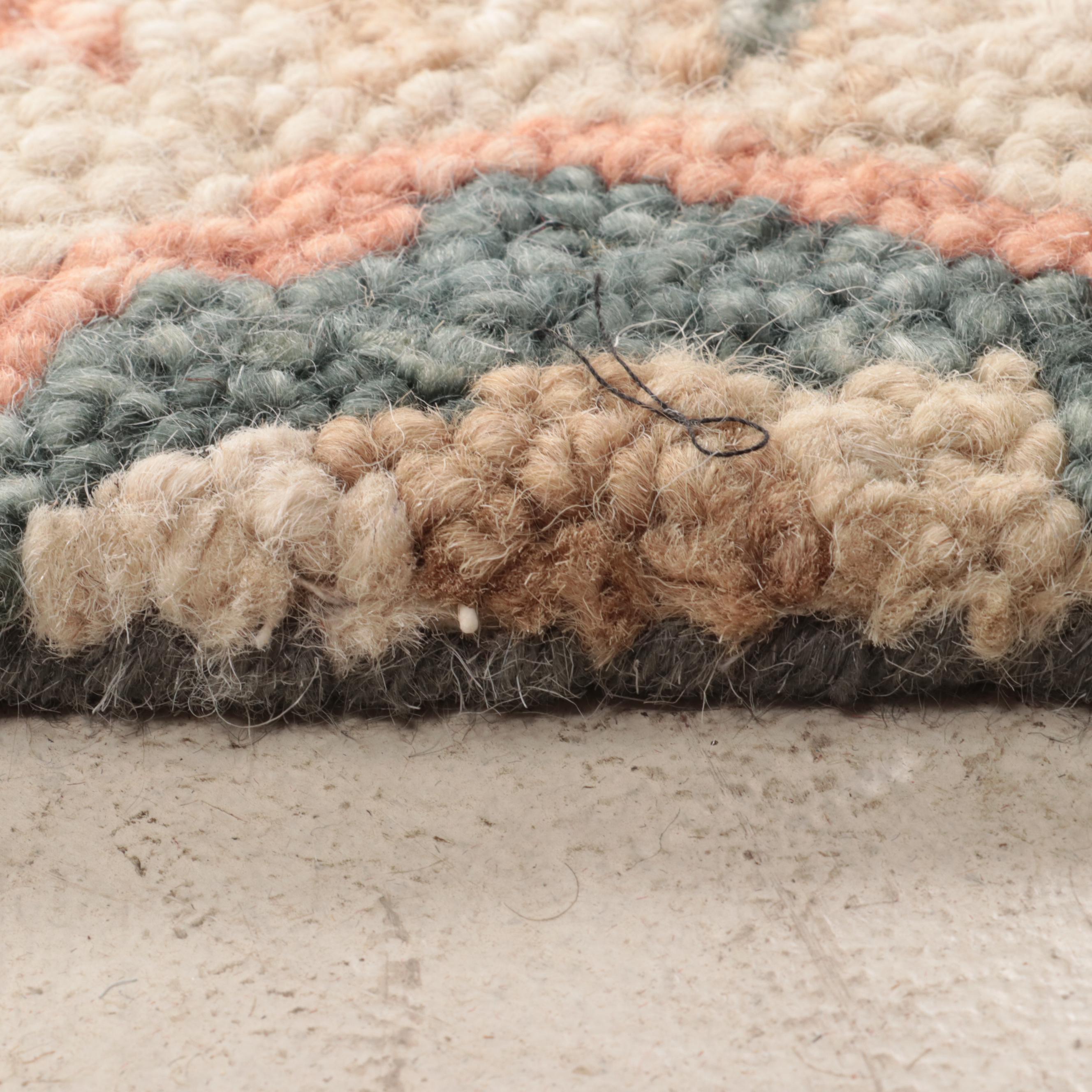 5'1 x 7' Hand-Tufted Jacobean Style Threshold Area Rug