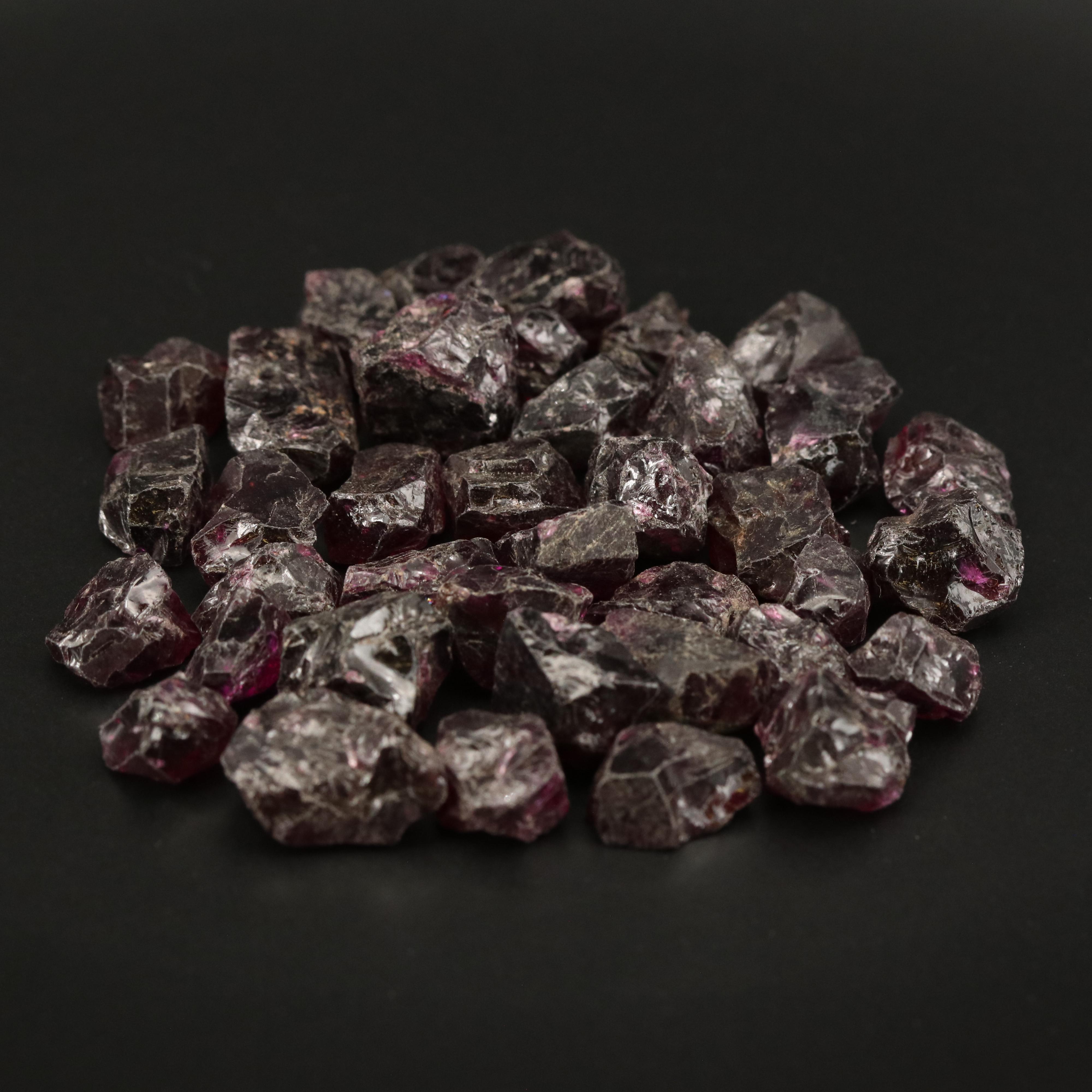 Loose Rough Cut Garnets