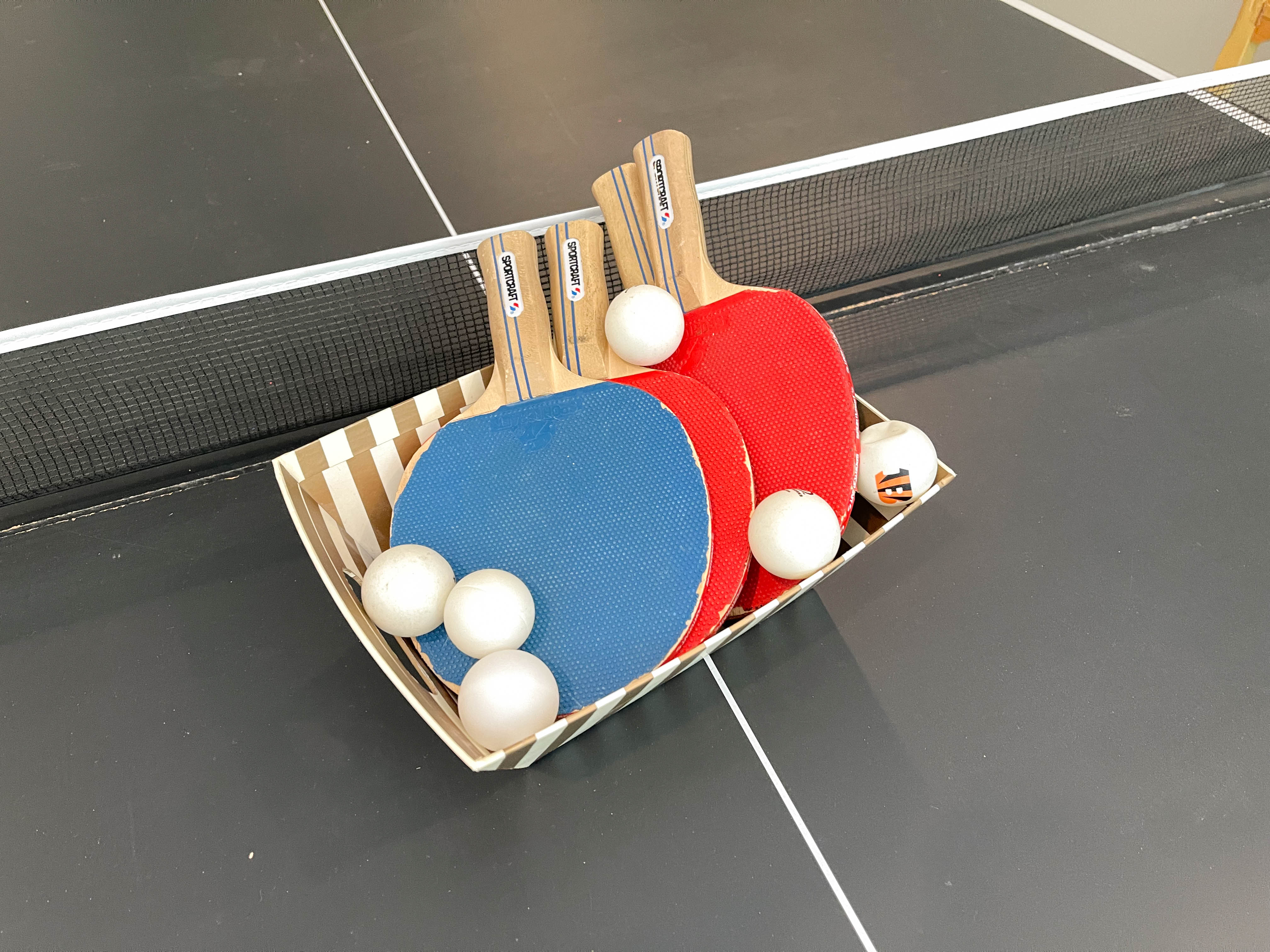 Stiga "Force" Ping Pong Table with Accessories