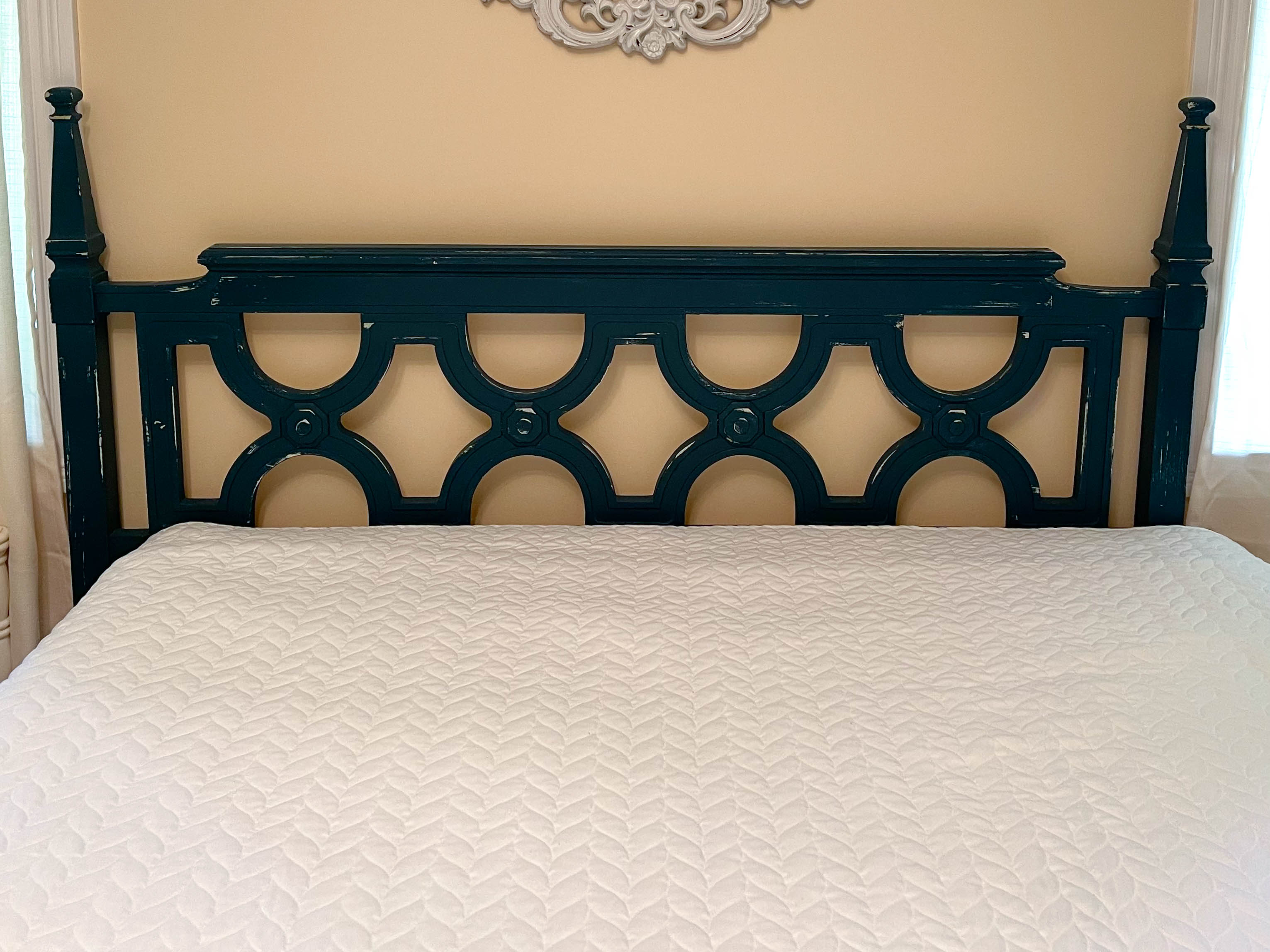 Mediterranean Style Painted Full/Queen Size Headboad Plus Full Size Metal Frame