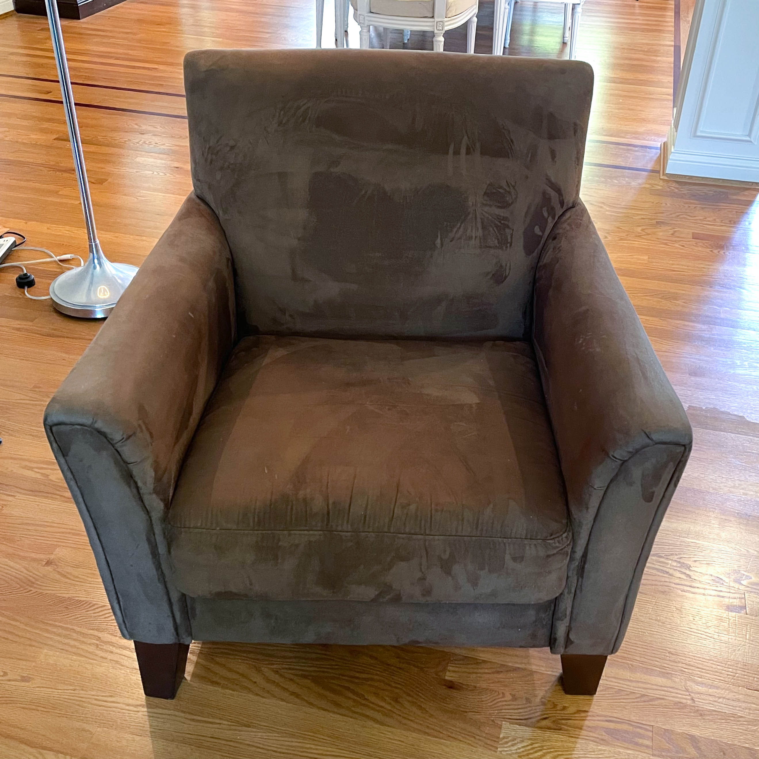 Alison Furniture Co. Brown Microfiber Easy Armchair