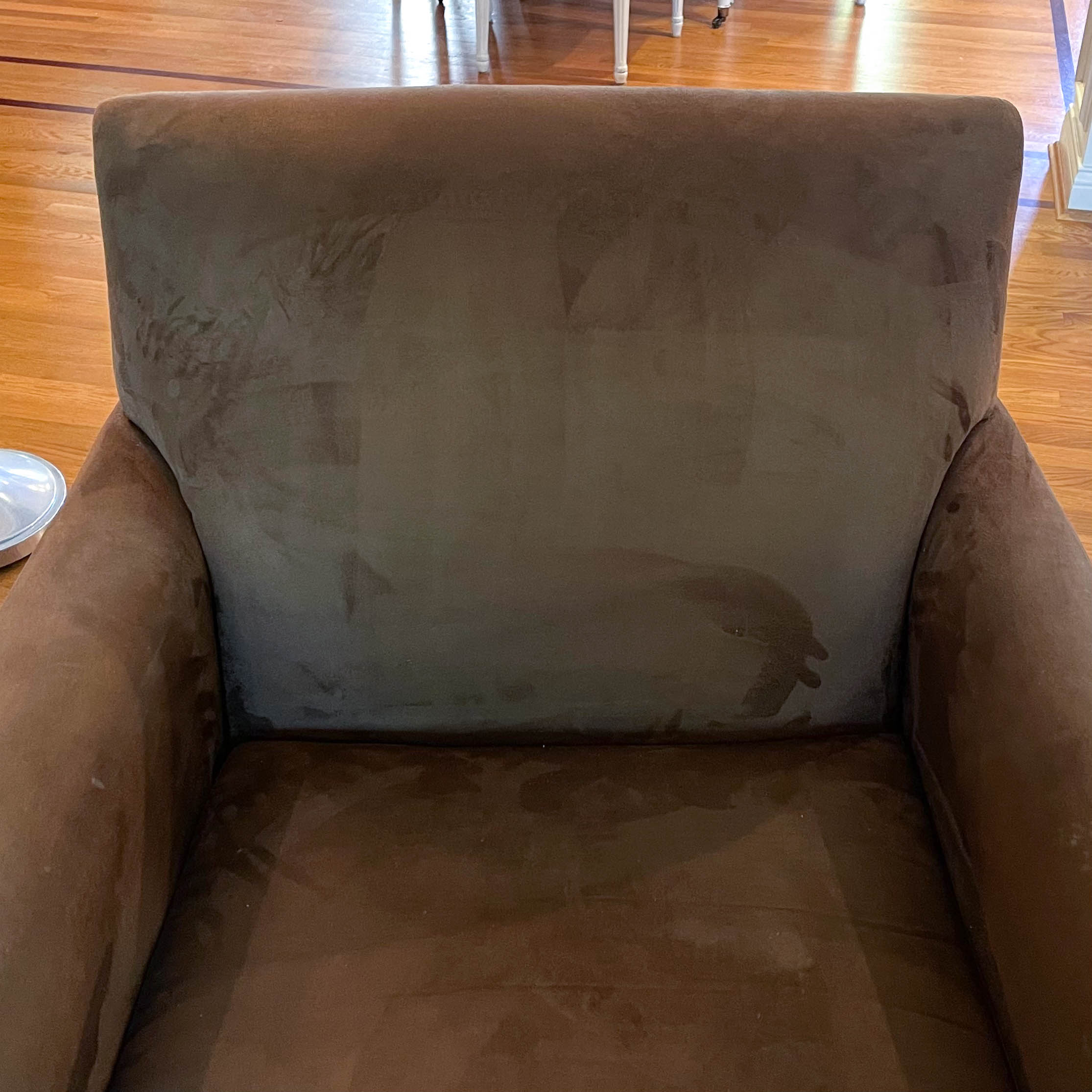 Alison Furniture Co. Brown Microfiber Easy Armchair