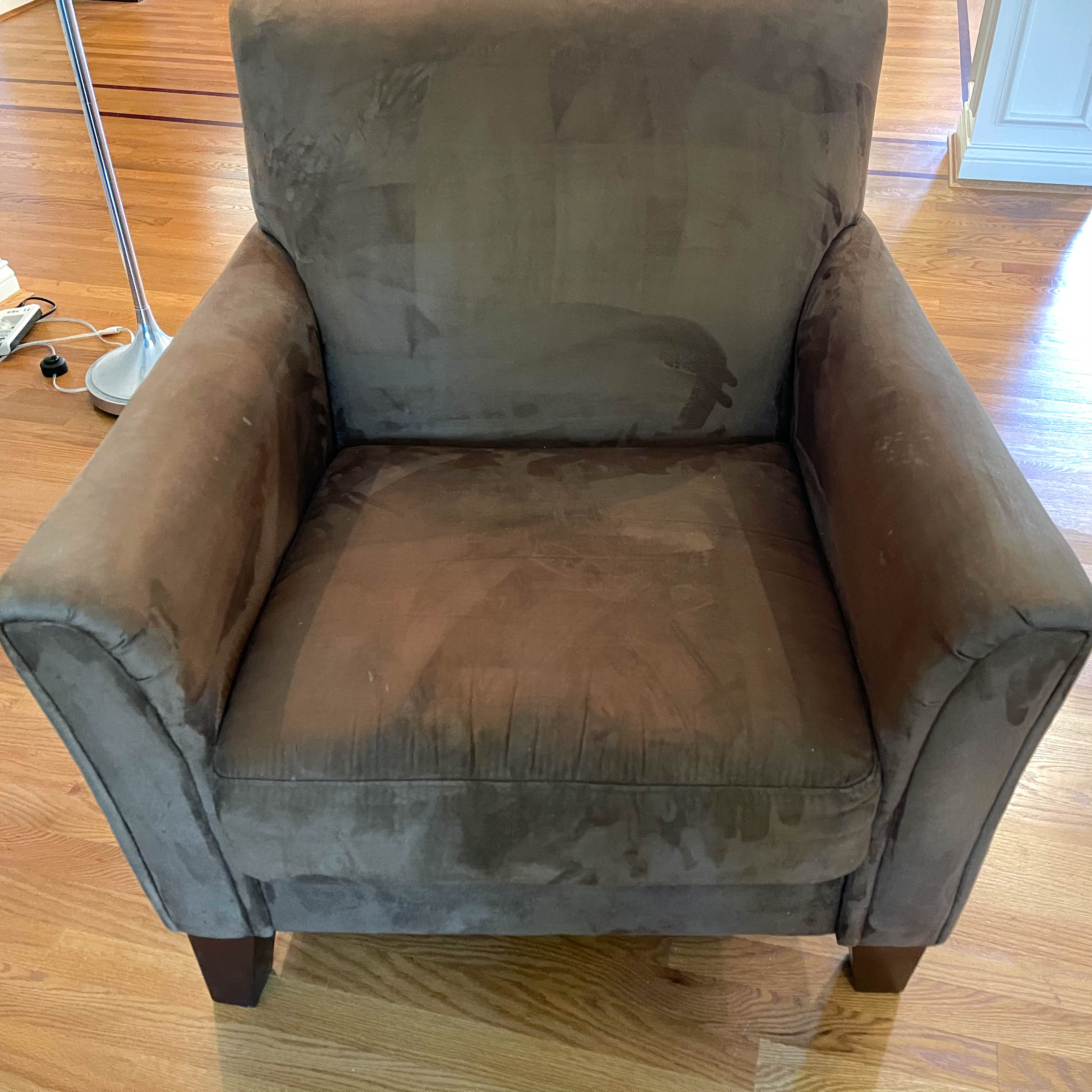 Alison Furniture Co. Brown Microfiber Easy Armchair