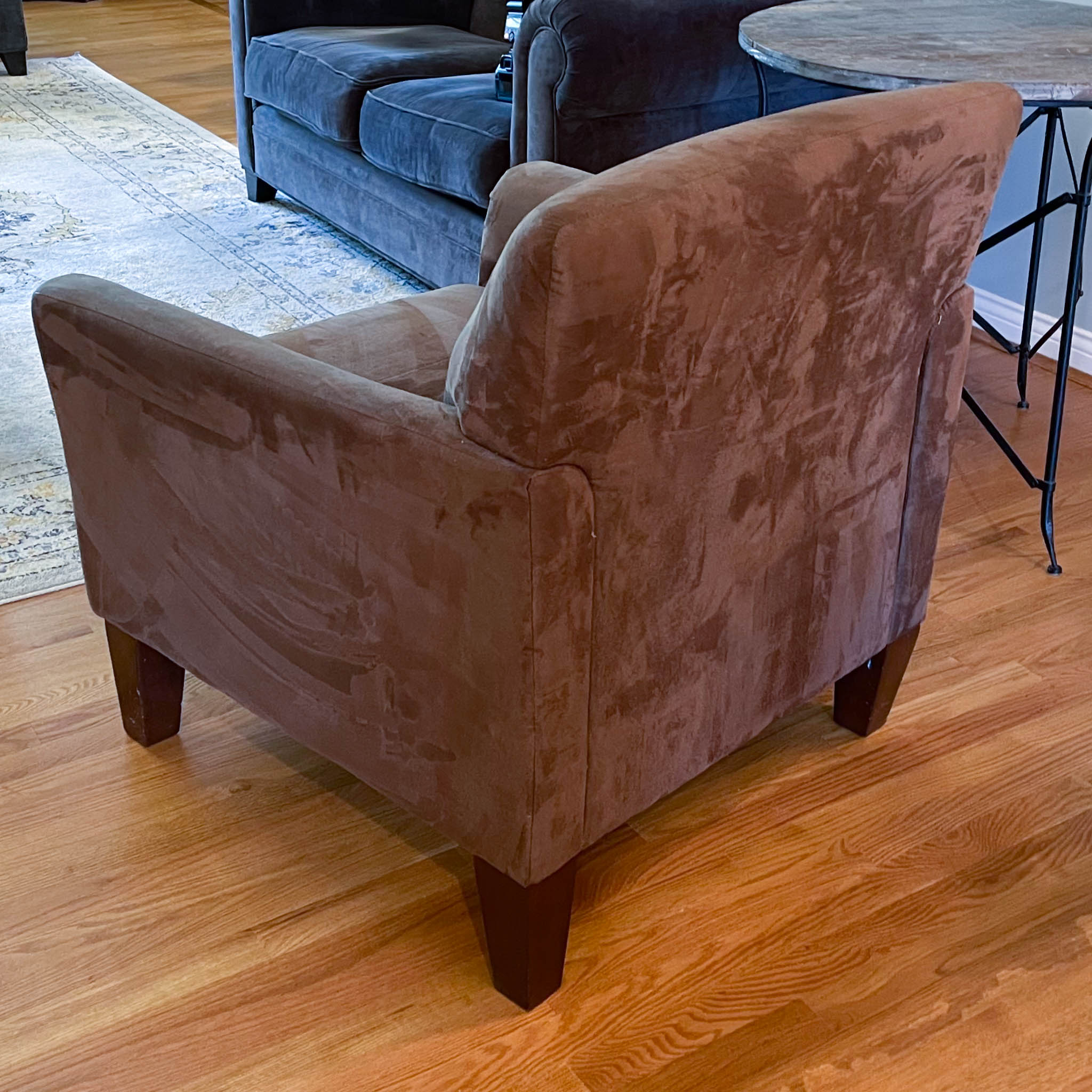 Alison Furniture Co. Brown Microfiber Easy Armchair