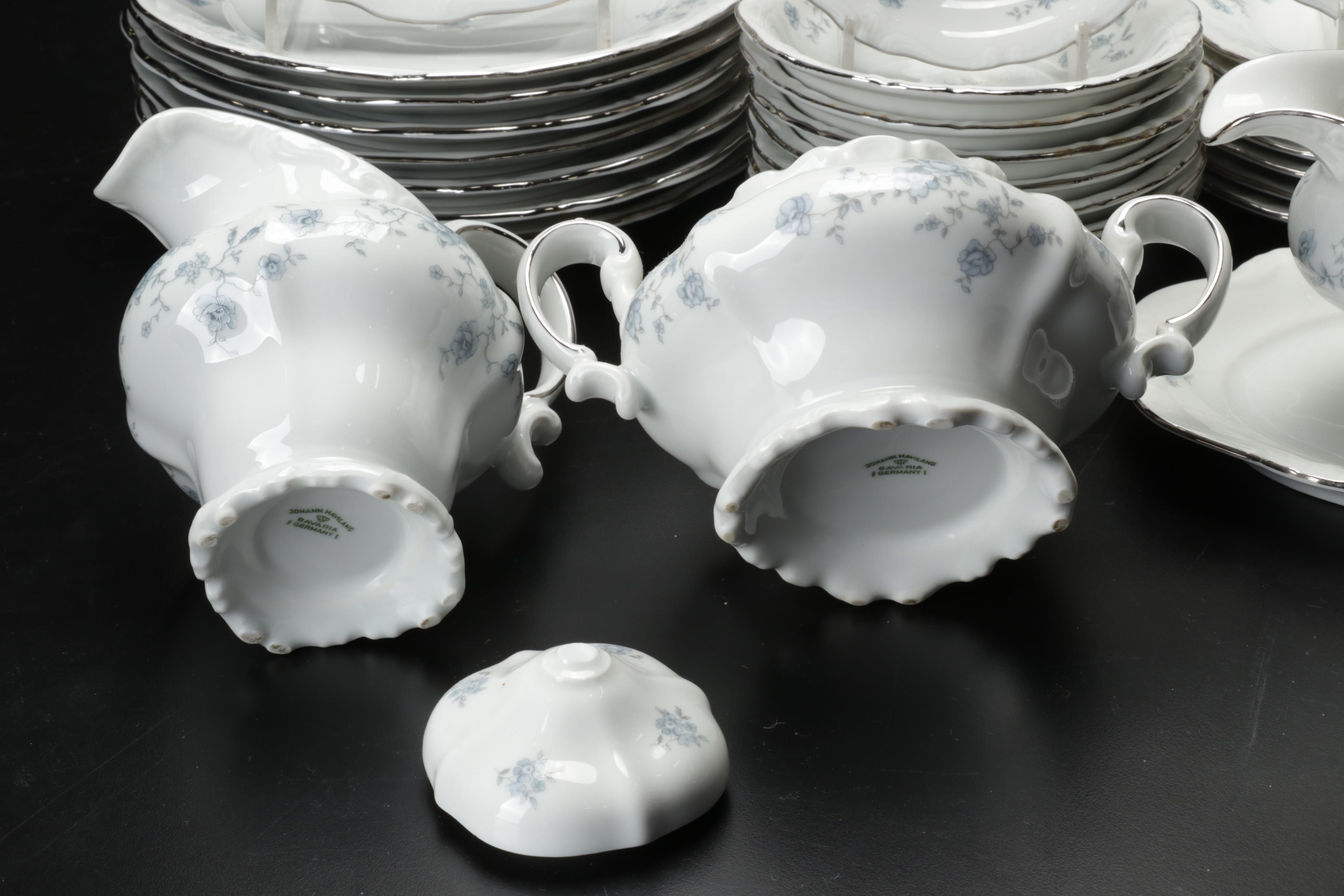 Johann Haviland Bavaria "Blue Garland" Dinnerware, Mid to Late 20th Century