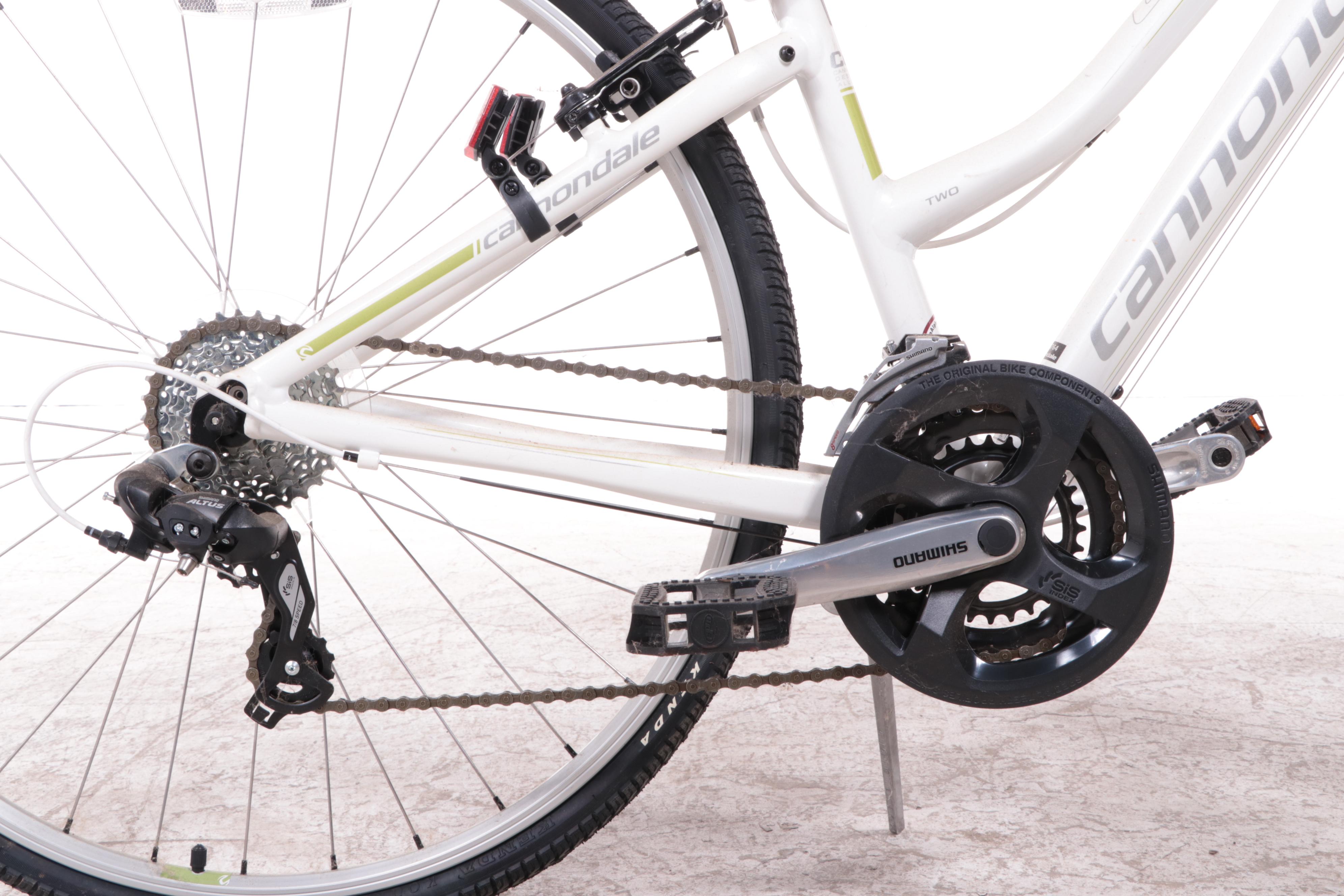 Cannondale Women's Cruiser Bicycle With Basket