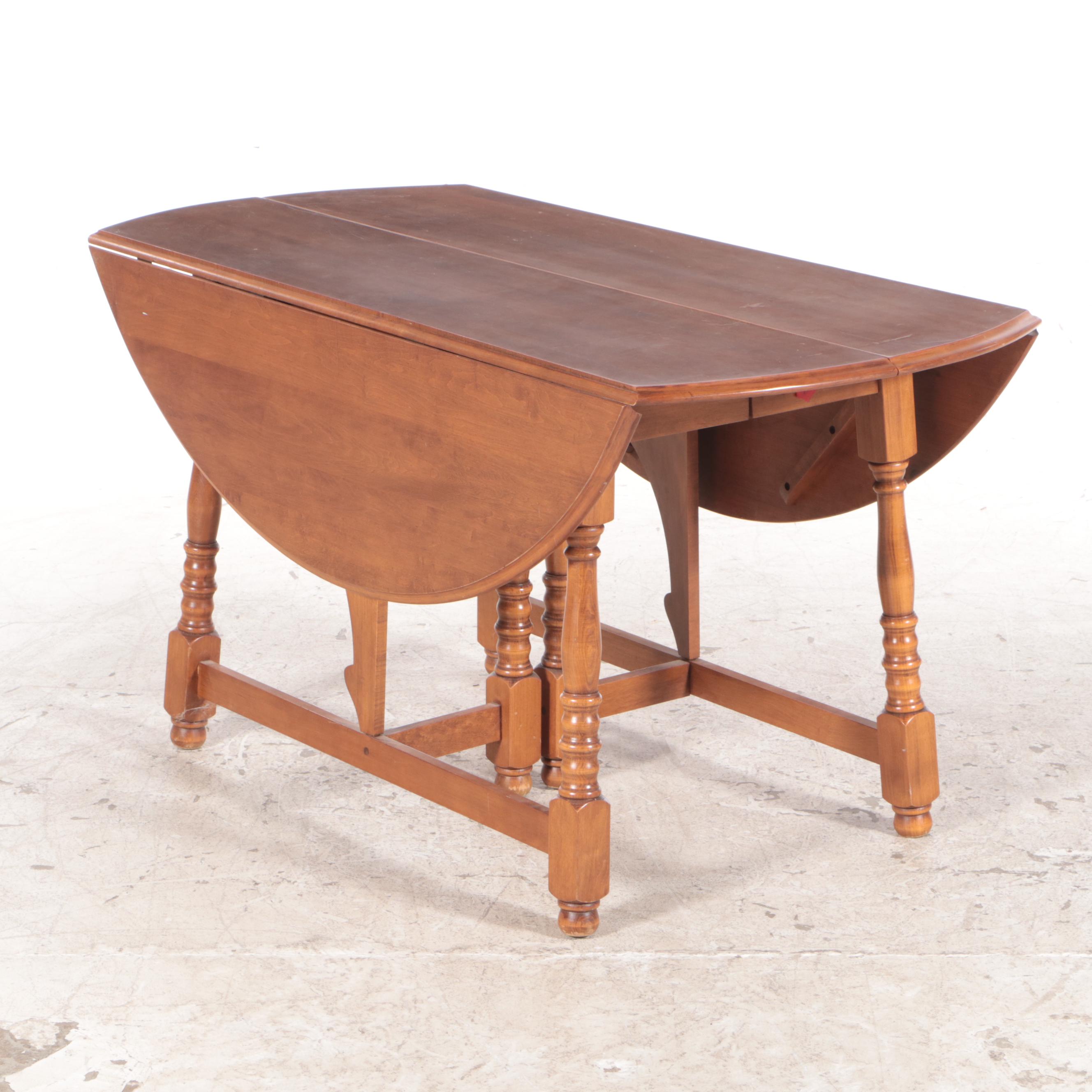 Heywood-Wakefield Colonial Style Maple Extending Drop-Leaf Dining Table